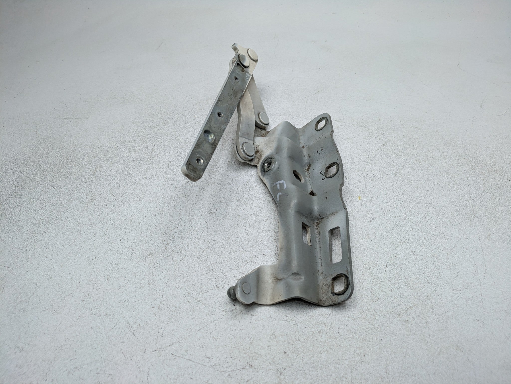 2002 - 2005 OEM MERCEDES BENZ CLK320 FRONT LEFT DRIVER SIDE BONNET HOOD HINGE