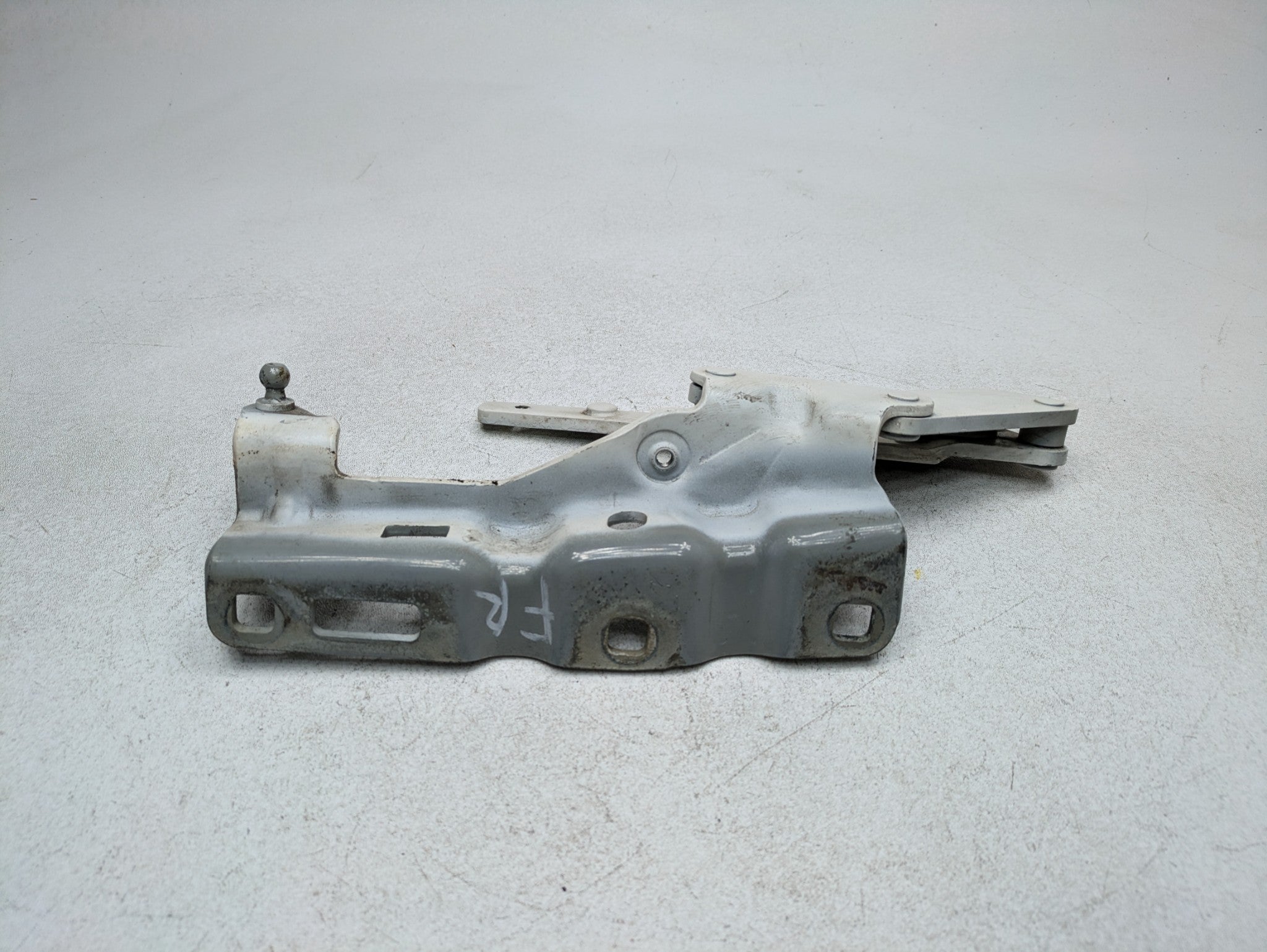02 - 05 OEM MERCEDES BENZ CLK320 FRONT RIGHT PASSENGER SIDE BONNET HOOD HINGE
