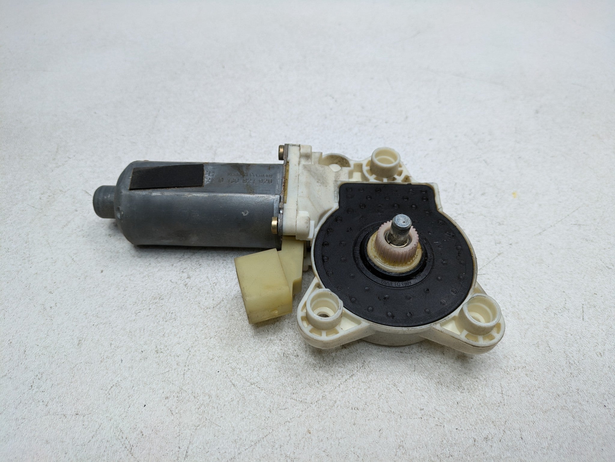 02 - 05 OEM MERCEDES BENZ CLK320 FRONT RIGHT PASSENGER SIDE POWER WINDOW MOTOR