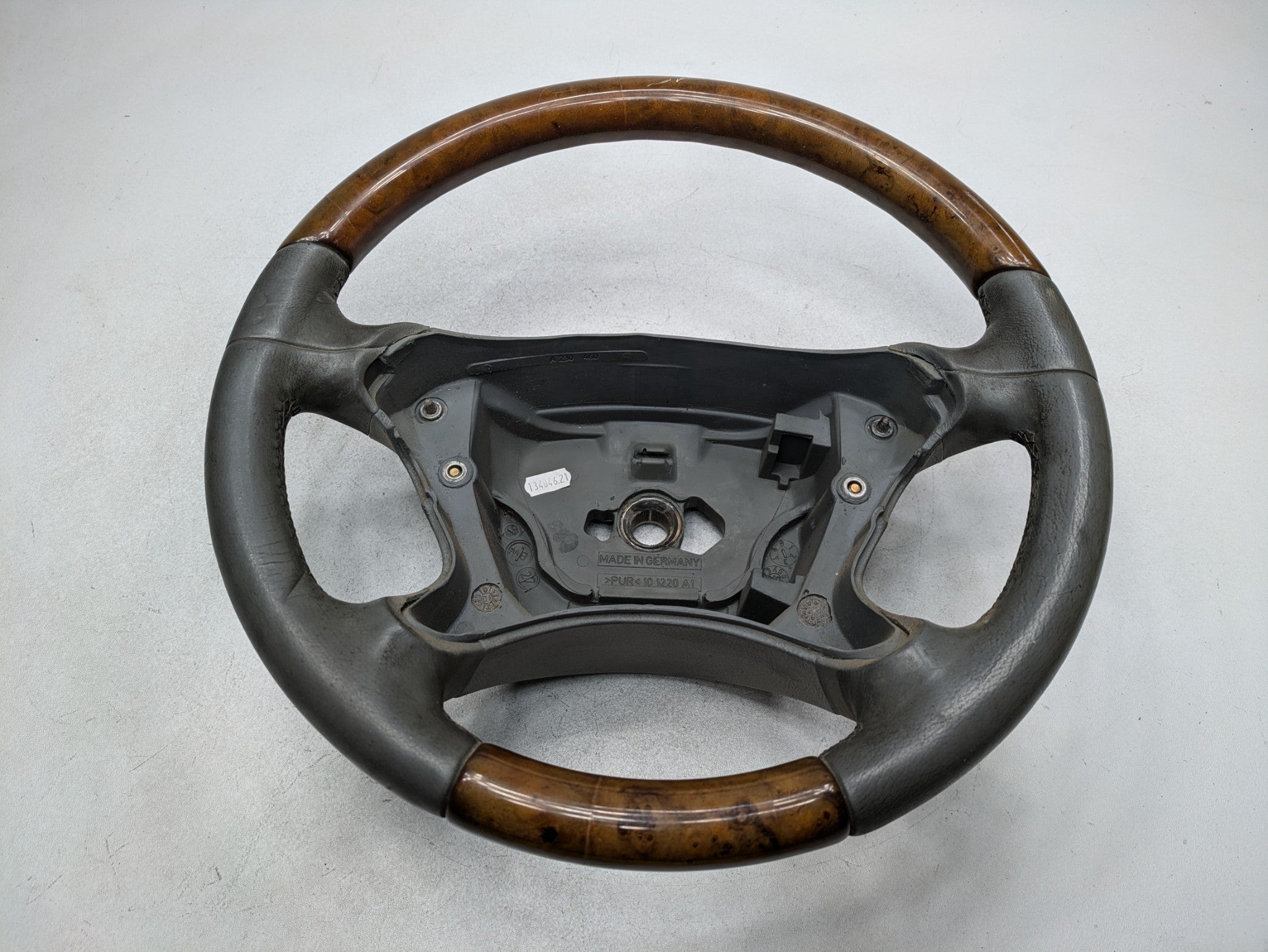 2002 - 2005 OEM MERCEDES BENZ CLK320 FRONT STEERING WHEEL ASSEMBLY