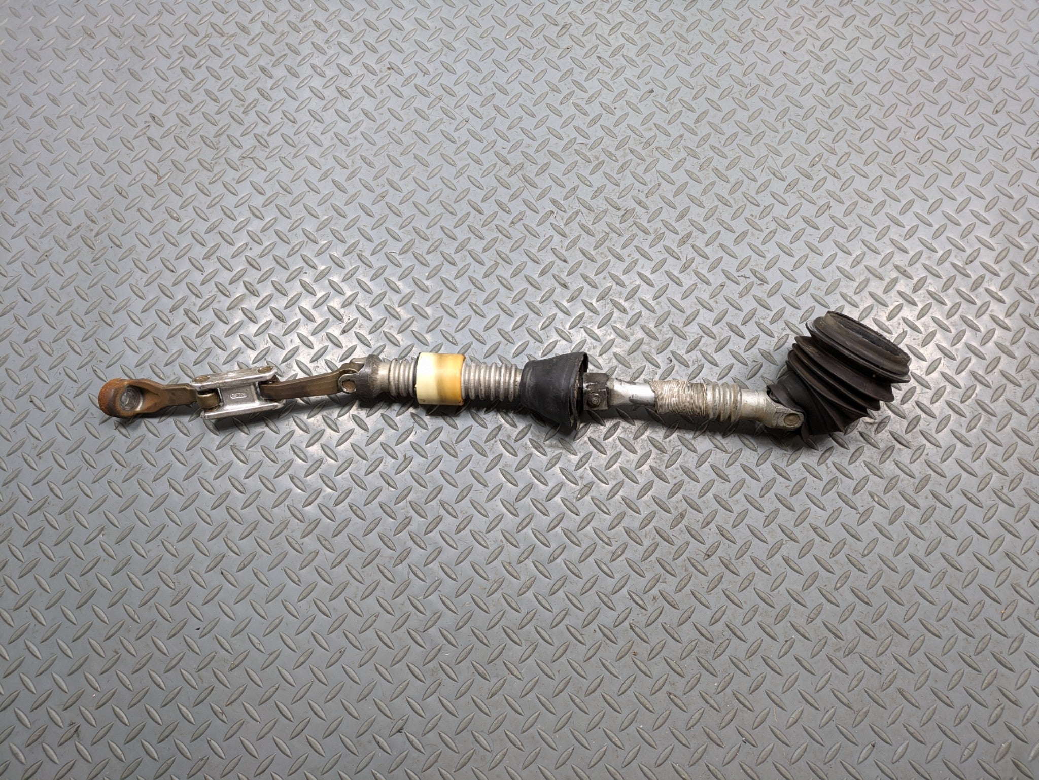 2002 - 2005 OEM MERCEDES BENZ CLK320 FRONT LOWER INTERMEDIATE STEERING SHAFT