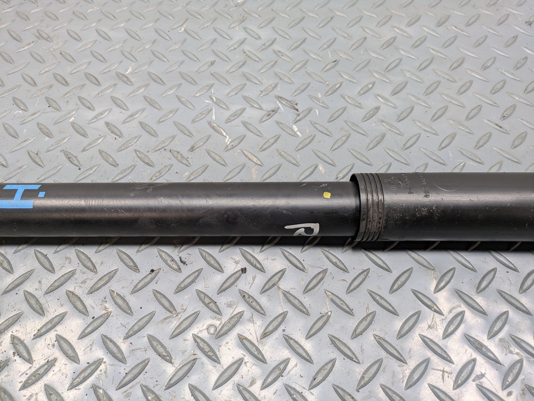 2002 - 2005 OEM MERCEDES BENZ CLK320 REAR LEFT DRIVER SIDE SHOCK STRUT ABSORBER
