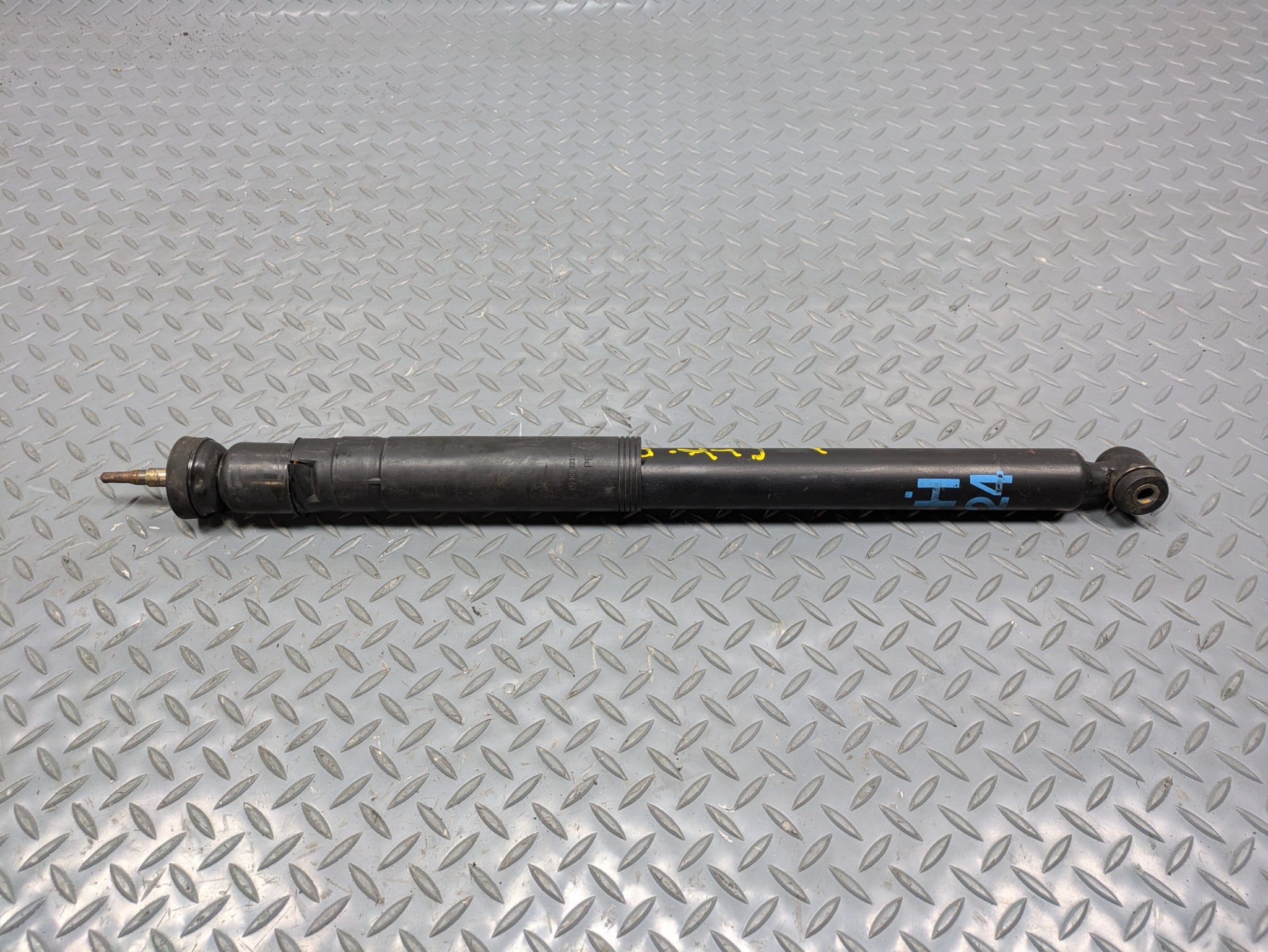 02 - 05 OEM MERCEDES BENZ CLK320 REAR RIGHT PASSENGER SIDE SHOCK STRUT ABSORBER