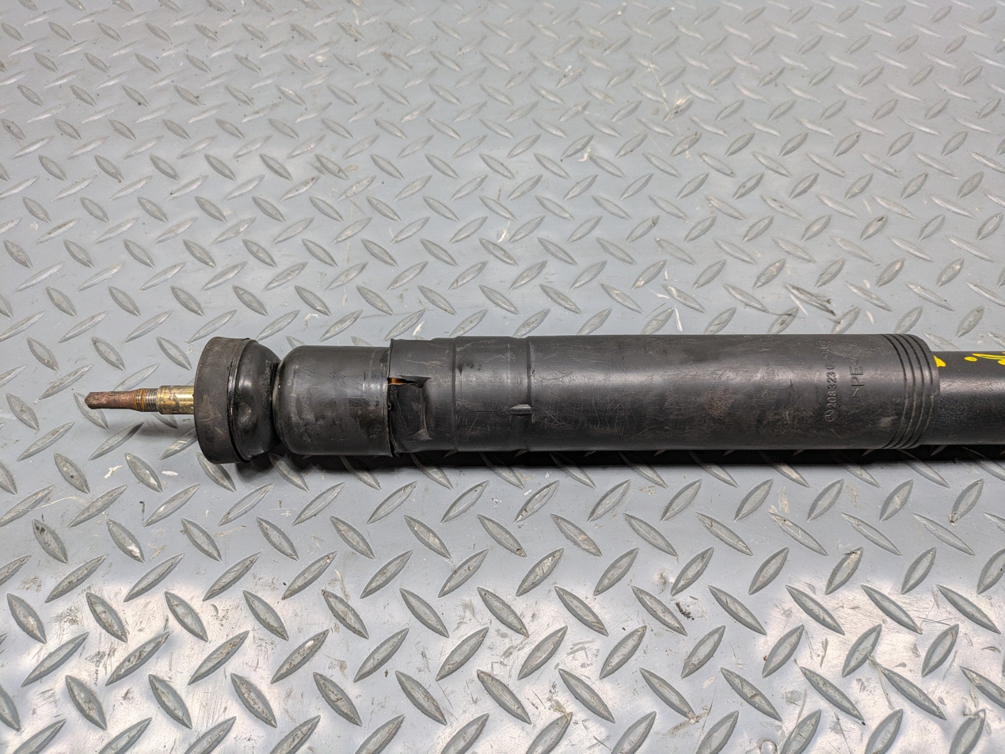 02 - 05 OEM MERCEDES BENZ CLK320 REAR RIGHT PASSENGER SIDE SHOCK STRUT ABSORBER
