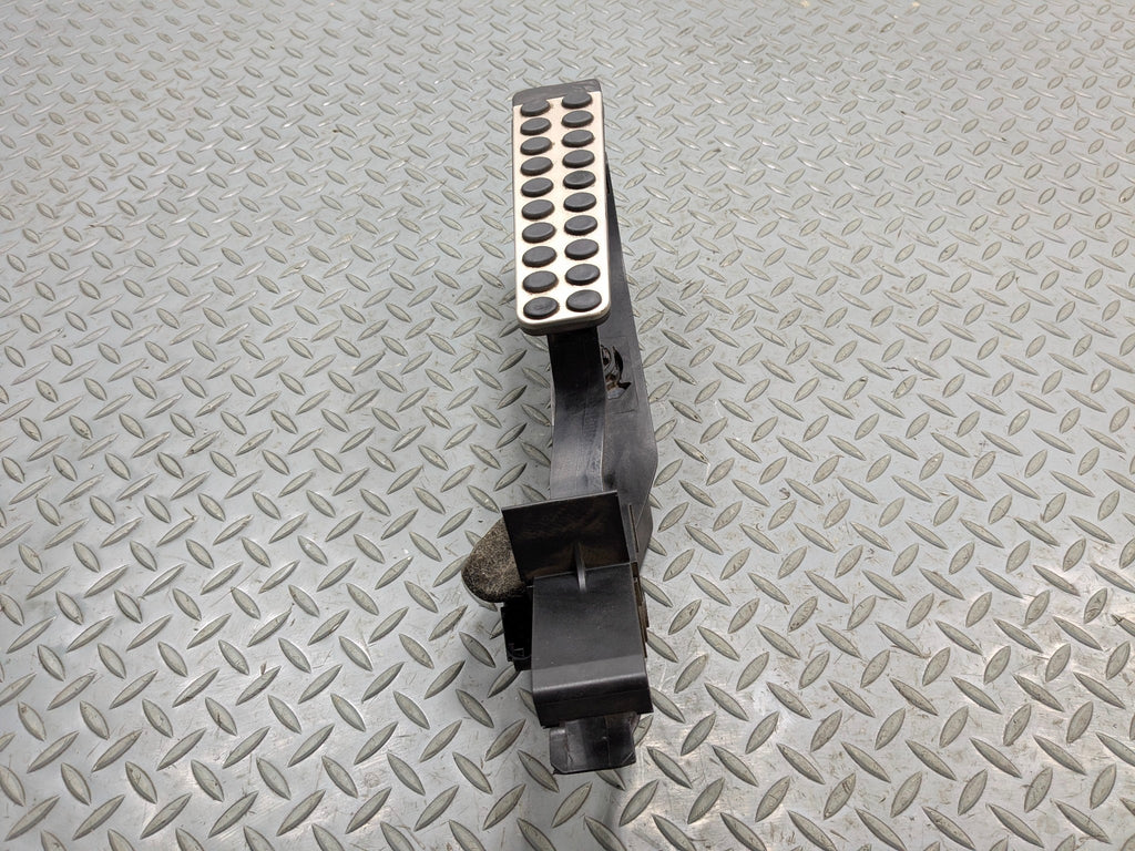 02 - 05 OEM MERCEDES BENZ CLK320 GAS BRAKE ACCELERATOR THROTTLE PEDAL ASSEMBLY