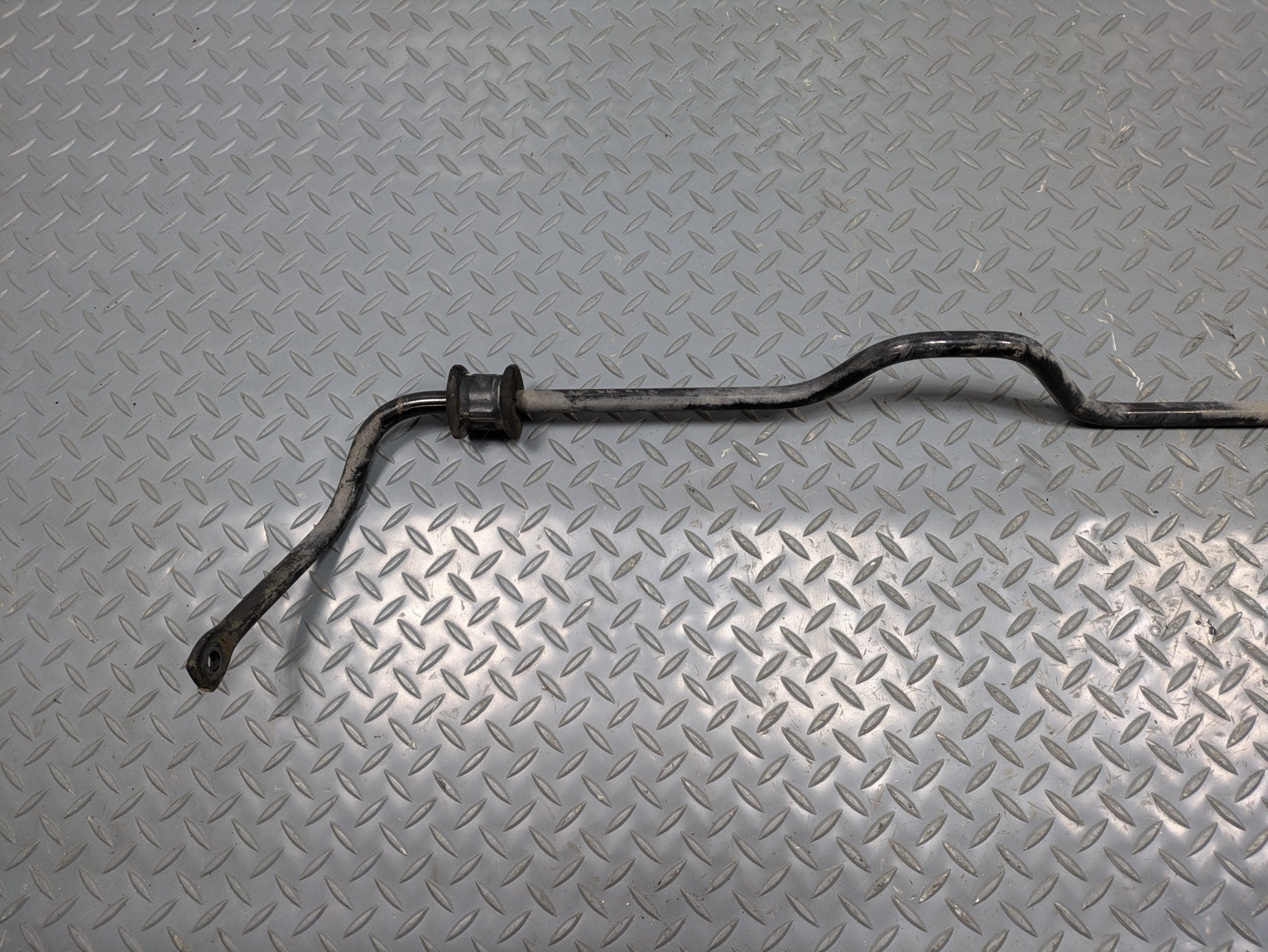 2002 - 2005 OEM MERCEDES BENZ CLK320 REAR STABILIZER ANTI ROLL SWAY BAR