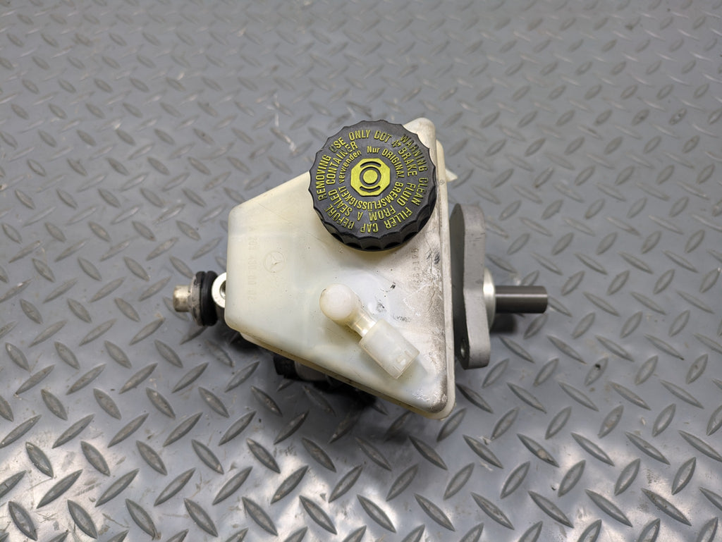 02 - 05 OEM MERCEDES BENZ CLK320 POWER BRAKE BOOSTER MASTER CYLINDER RESERVOIR