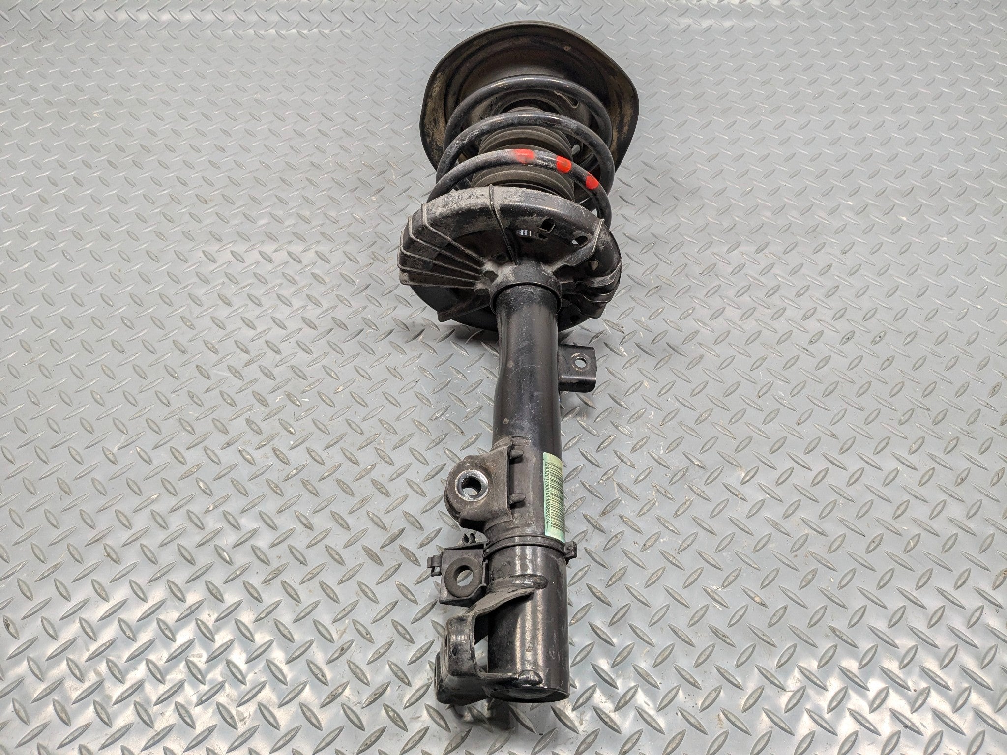 02 - 05 OEM MERCEDES BENZ CLK320 FRONT LEFT SIDE SHOCK STRUT ABSORBER ASSEMBLY