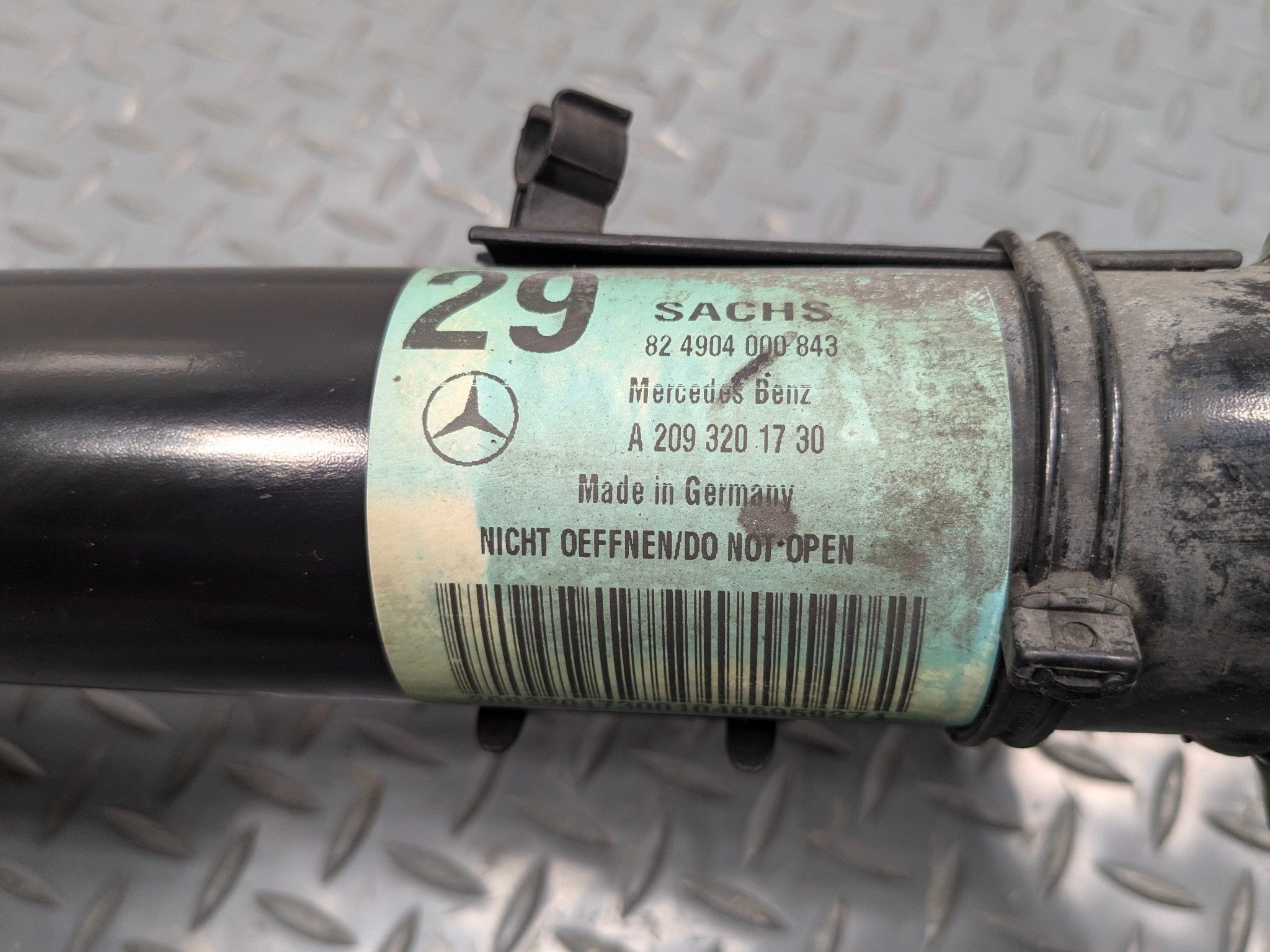 02 - 05 OEM MERCEDES BENZ CLK320 FRONT LEFT SIDE SHOCK STRUT ABSORBER ASSEMBLY