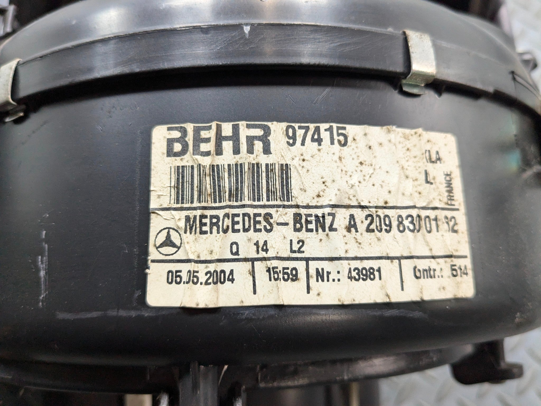 2002 - 2005 OEM MERCEDES BENZ CLK320 HOUSING HEATER CORE BOX ASSEMBLY