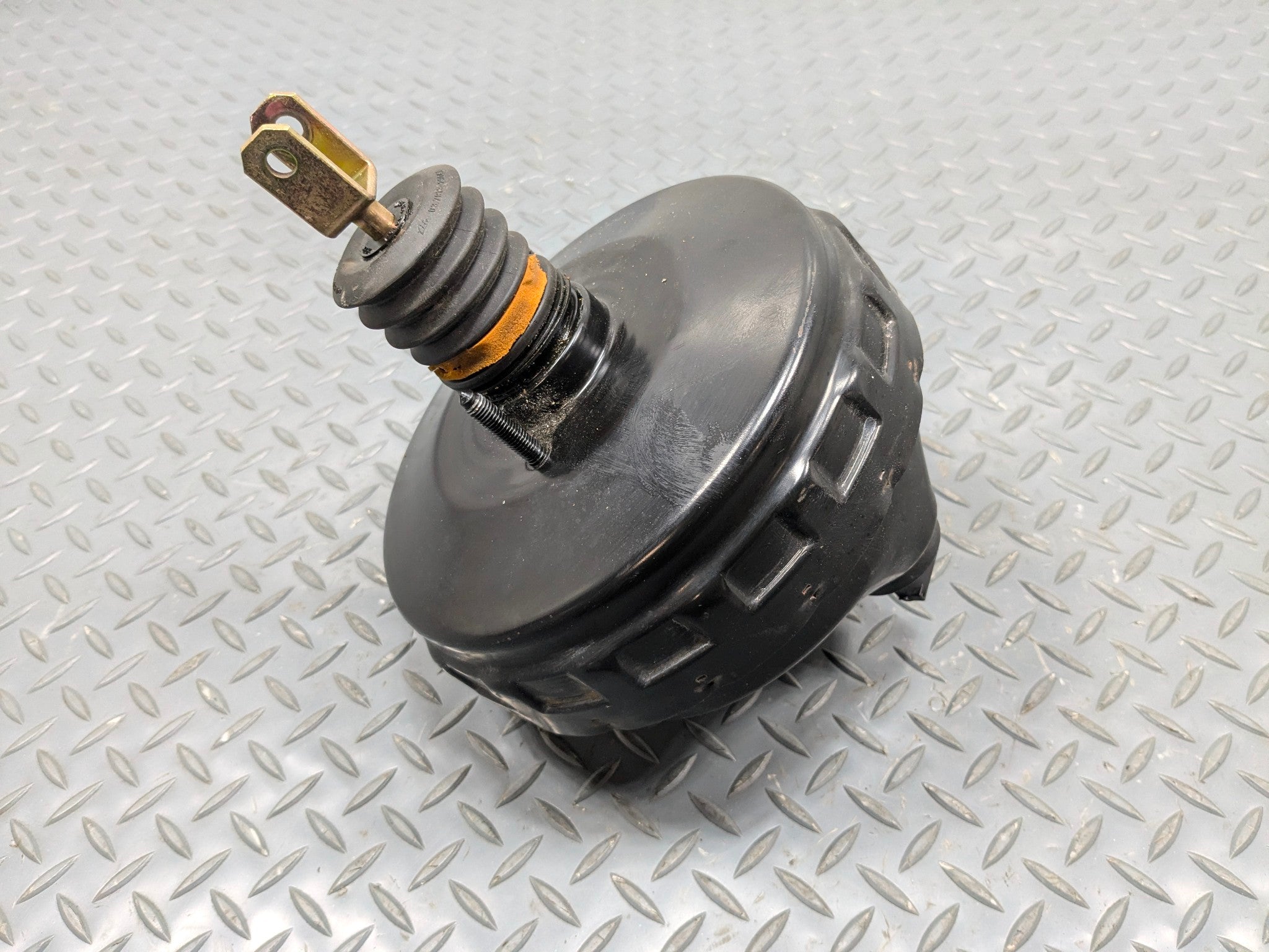 2002 - 2005 OEM MERCEDES BENZ CLK320 POWER BRAKE BOOSTER ASSEMBLY