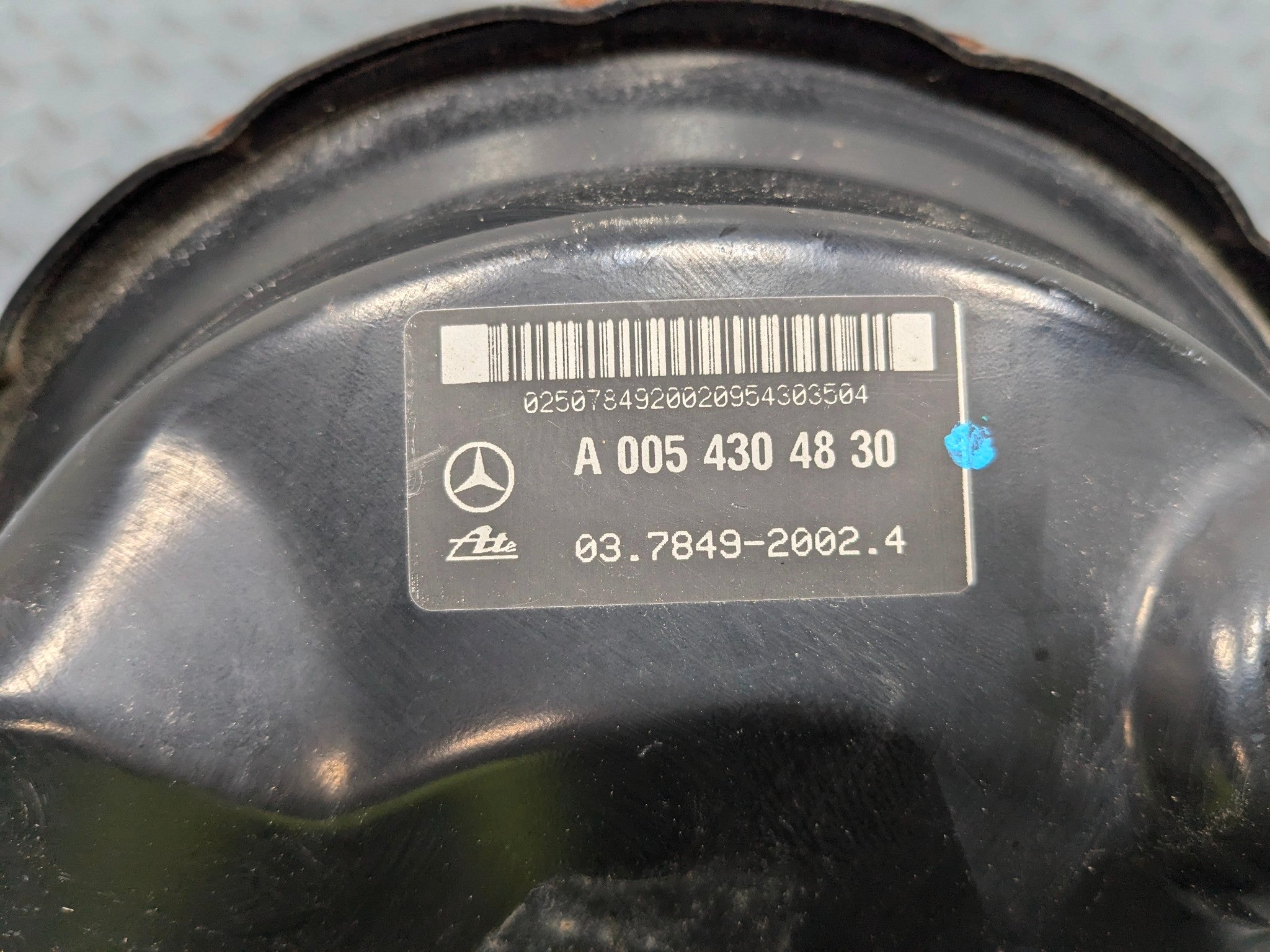 2002 - 2005 OEM MERCEDES BENZ CLK320 POWER BRAKE BOOSTER ASSEMBLY