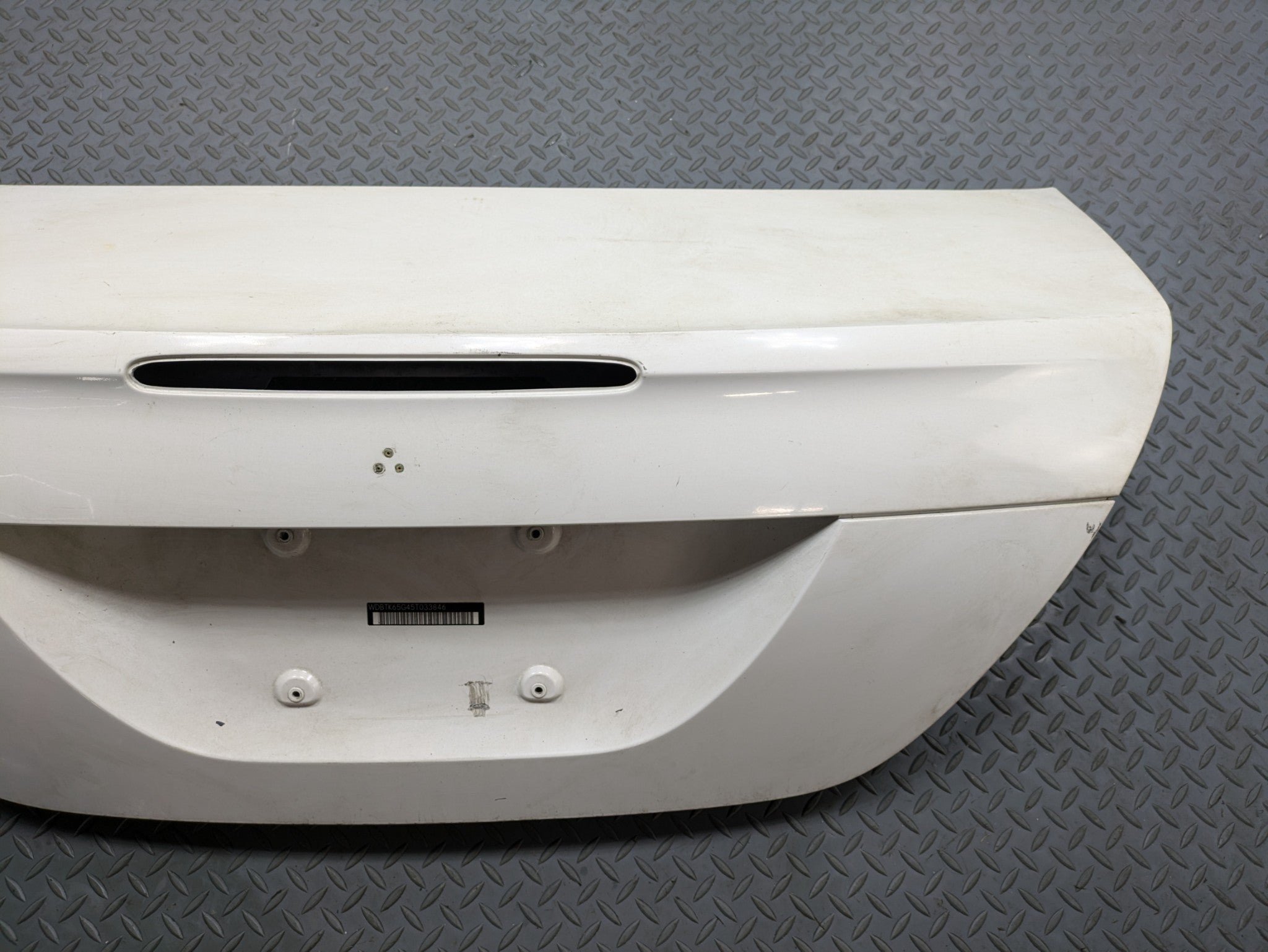 2002 - 2005 OEM MERCEDES BENZ CLK320 REAR TRUNK LID DOOR DECKLID PANEL WHITE