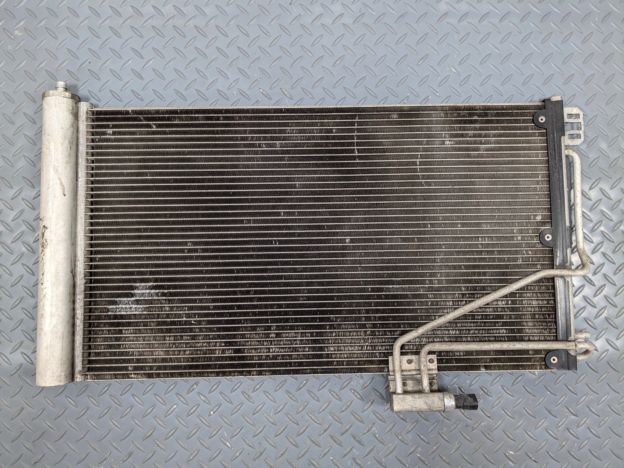 02 - 05 OEM MERCEDES BENZ CLK320 AIR CONDITIONING CONDENSER RADIATOR ASSEMBLY