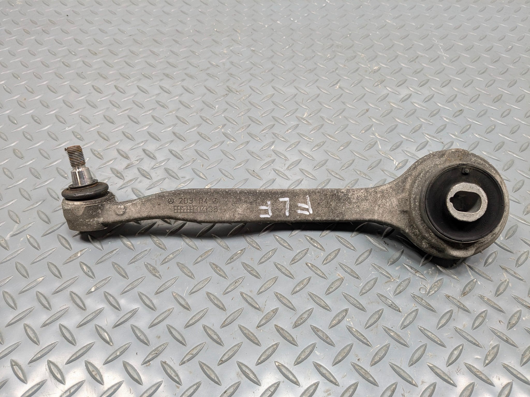 2002 - 2005 OEM MERCEDES BENZ CLK320 FRONT LEFT DRIVER SIDE UPPER CONTROL ARM