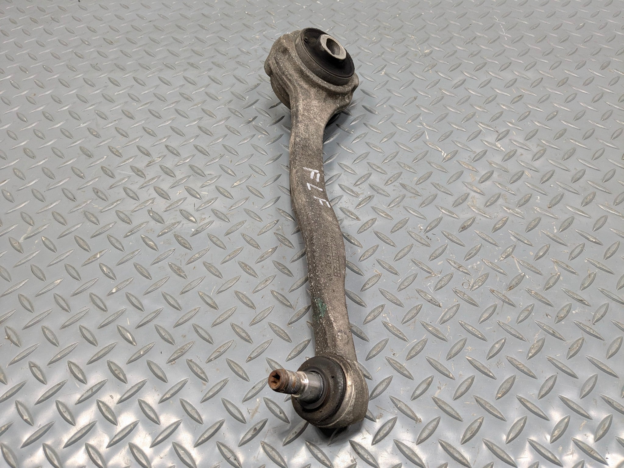 2002 - 2005 OEM MERCEDES BENZ CLK320 FRONT LEFT DRIVER SIDE UPPER CONTROL ARM