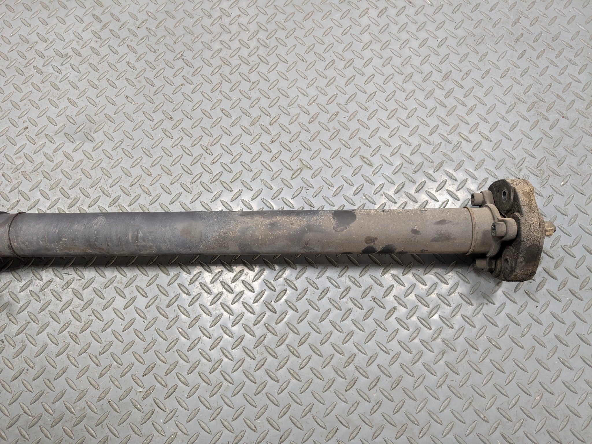 2002 - 2005 OEM MERCEDES BENZ CLK320 REAR PROPELLER DRIVE SHAFT ASSEMBLY