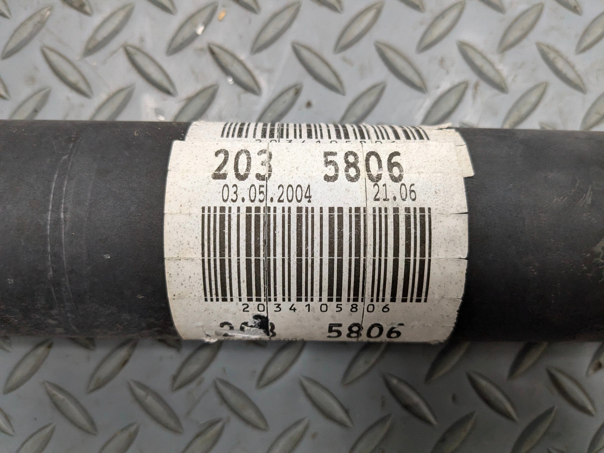 2002 - 2005 OEM MERCEDES BENZ CLK320 REAR PROPELLER DRIVE SHAFT ASSEMBLY