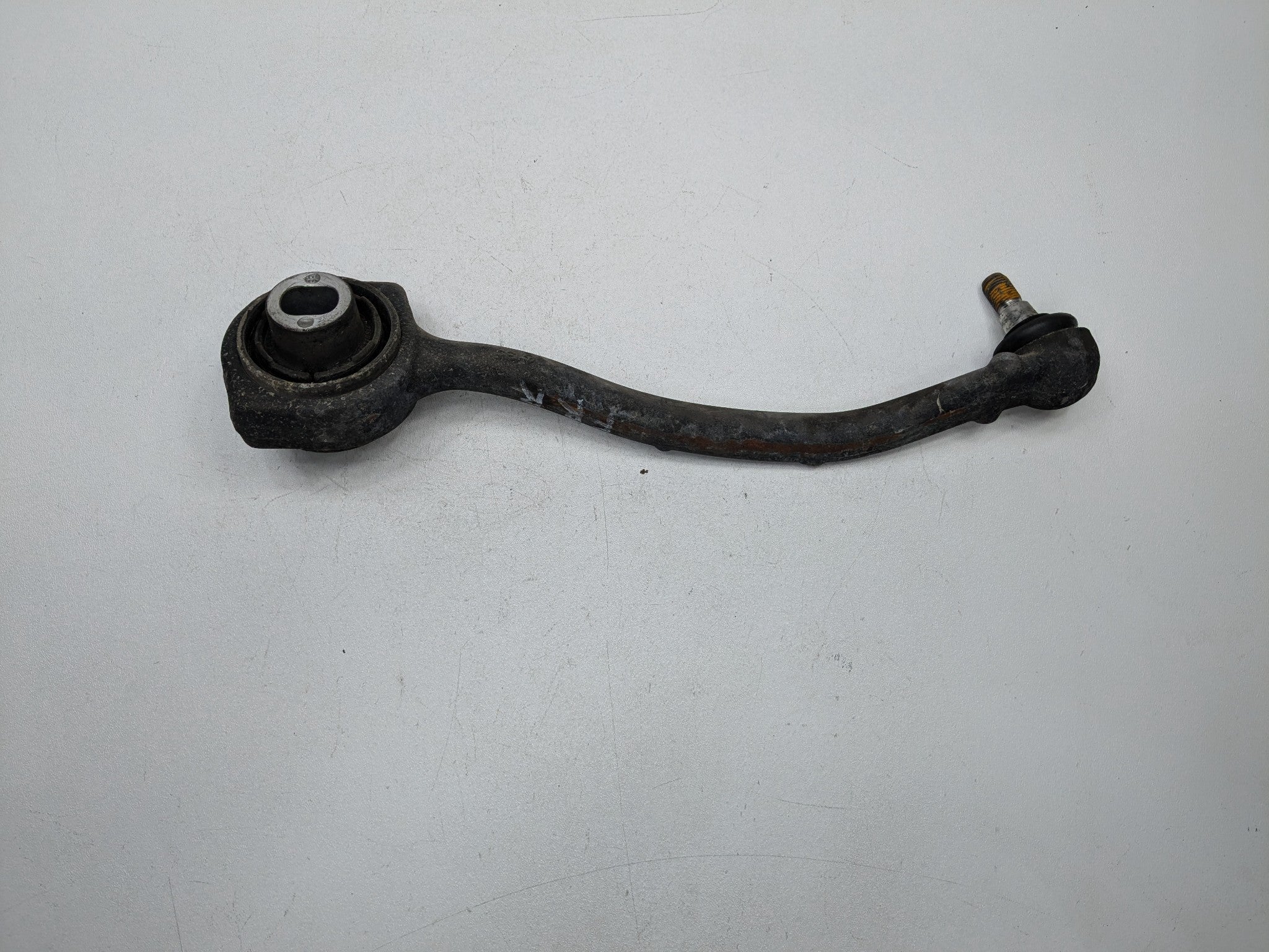 2002 - 2005 OEM MERCEDES BENZ CLK320 FRONT RIGHT SIDE LOWER REARWARD CONTROL ARM