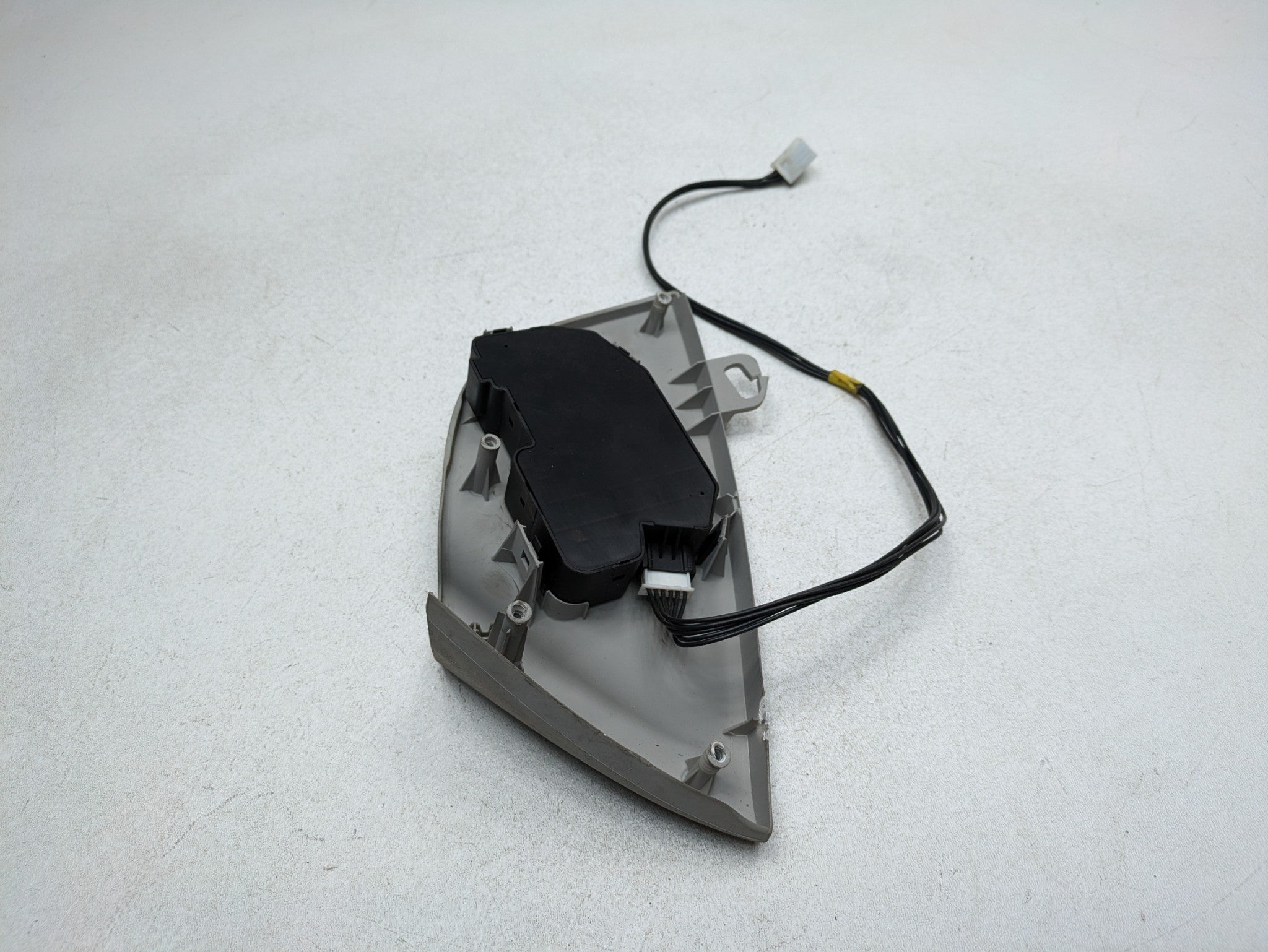 02 - 05 OEM MERCEDES BENZ CLK320 FRONT RIGHT PASSENGER SIDE SEAT CONTROL SWITCH