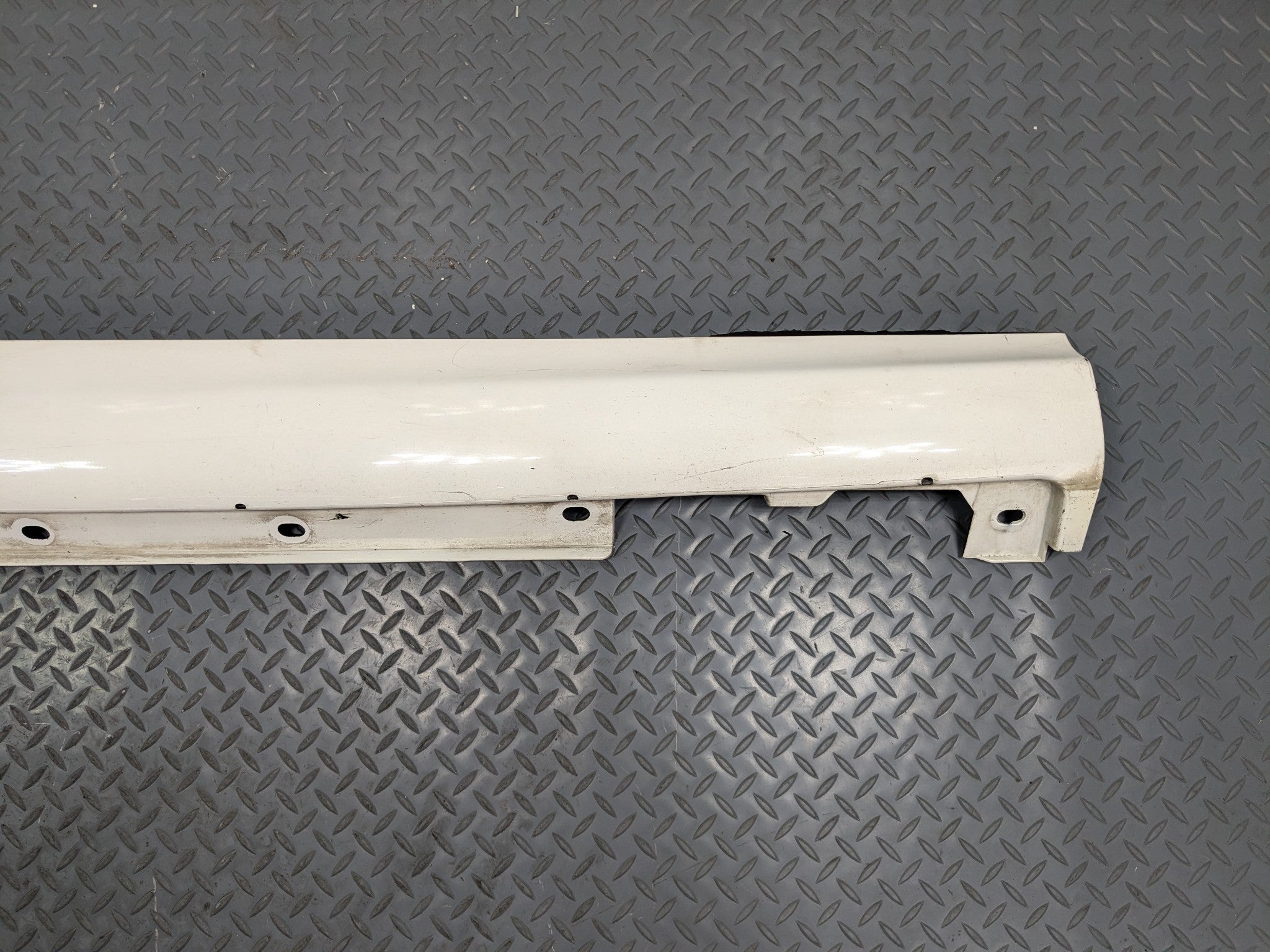 2002 - 2005 OEM MERCEDES BENZ CLK320 RIGHT SIDE ROCKER MOLDING TRIM PANEL