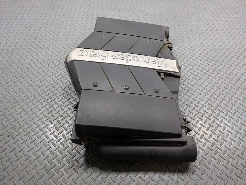 2002 - 2005 OEM MERCEDES BENZ CLK320 AIR INTAKE CLEANER HOUSING BOX