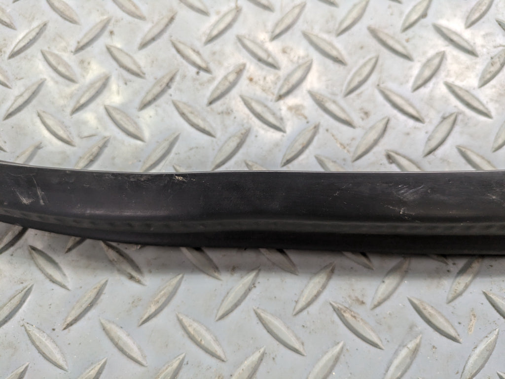 2002 - 2005 OEM MERCEDES BENZ CLK320 REAR TRUNK SEAL WEATHER STRIPPING RUBBER