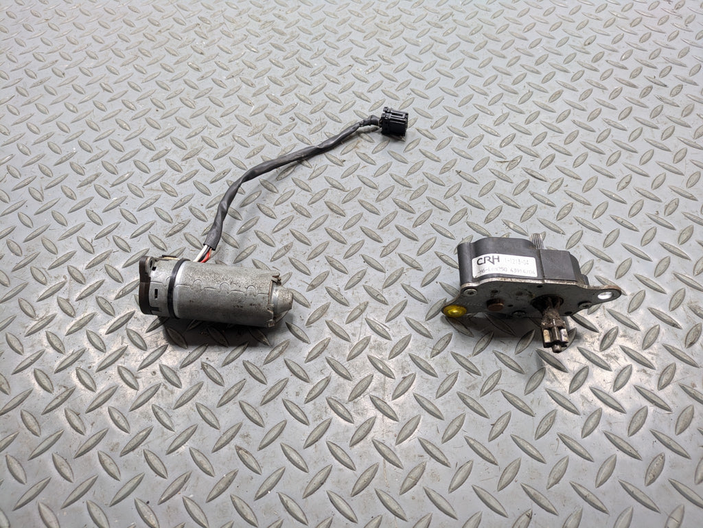 02 - 05 OEM MERCEDES BENZ CLK320 FRONT LEFT OR RIGHT SEAT ANGLE ADJUSTMENT MOTOR