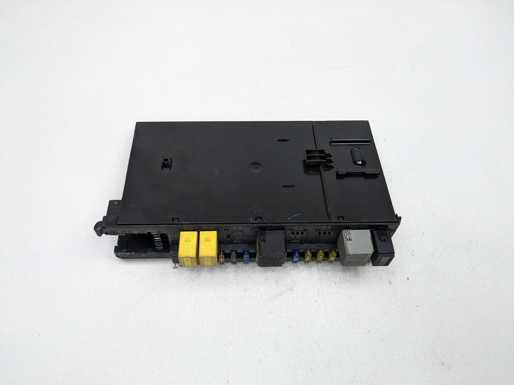2002 - 2005 OEM MERCEDES BENZ CLK320 REAR TRUNK SAM FUSE RELAY BOX ASSEMBLY