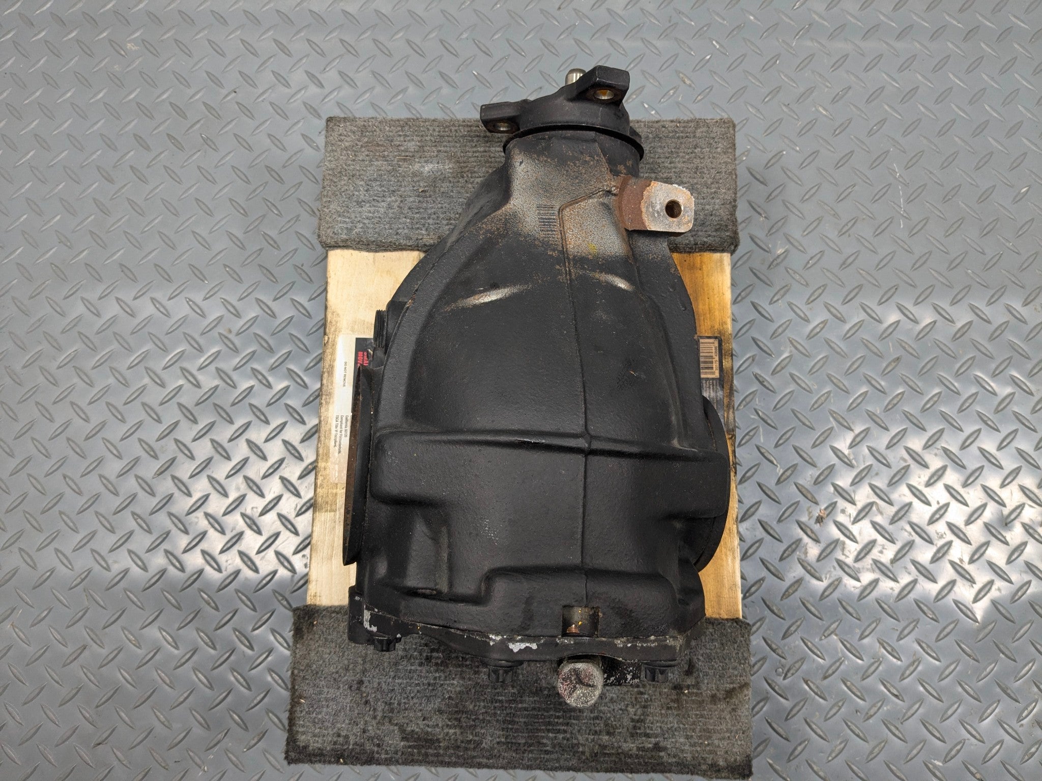 02 - 05 OEM MERCEDES BENZ CLK320 REAR DIFFERENTIAL CARRIER RATIO 3.45 ASSEMBLY