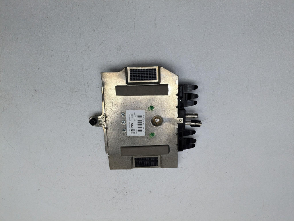 2002 - 2005 OEM MERCEDES BENZ CLK320 TRUNK GPS ANTENNA RECEIVER AMPLIFIER MODULE