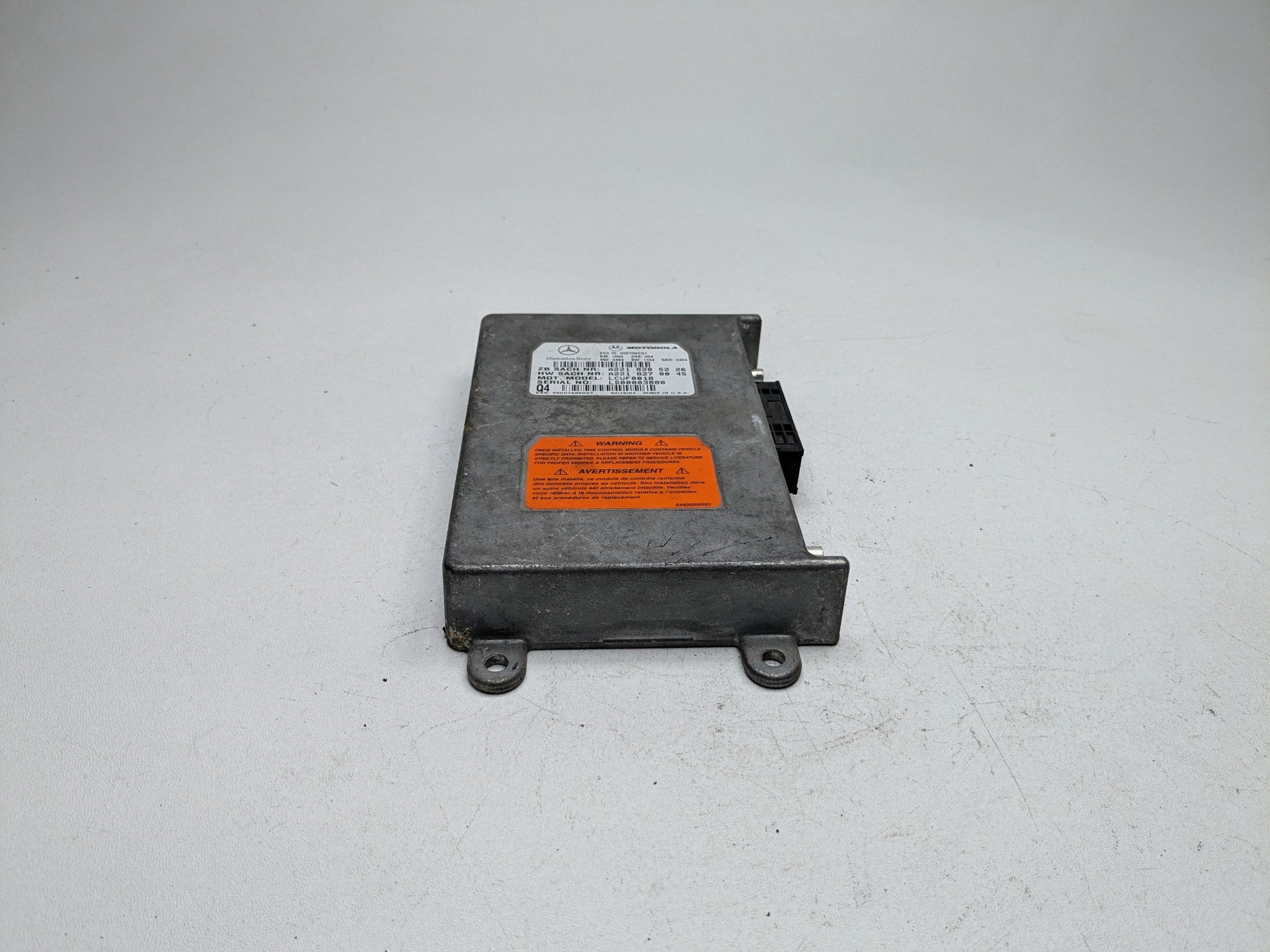 2002 - 2005 OEM MERCEDES BENZ CLK320 COMMUNICATION VOICE CONTROL MODULE UNIT