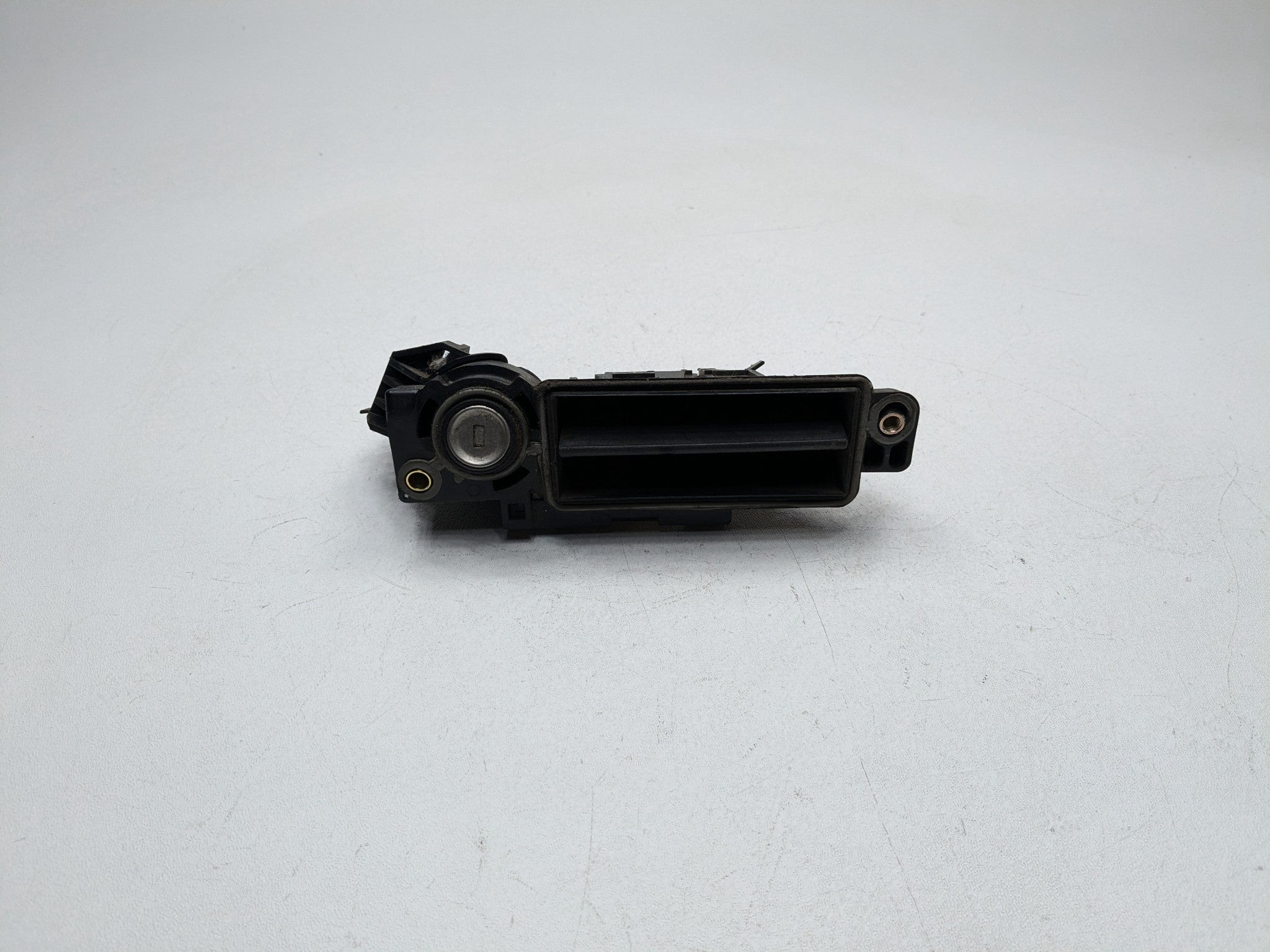 2002 - 2005 OEM MERCEDES BENZ CLK320 TRUNK LID LOCK LATCH HANDLE ASSEMBLY