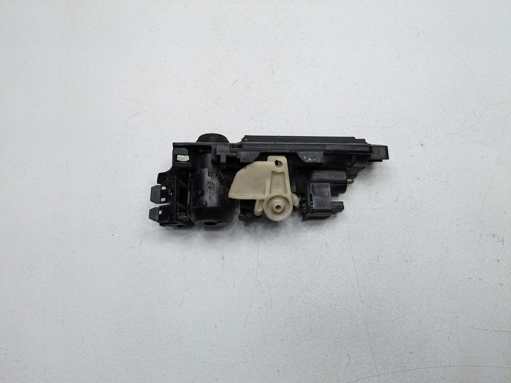 2002 - 2005 OEM MERCEDES BENZ CLK320 TRUNK LID LOCK LATCH HANDLE ASSEMBLY