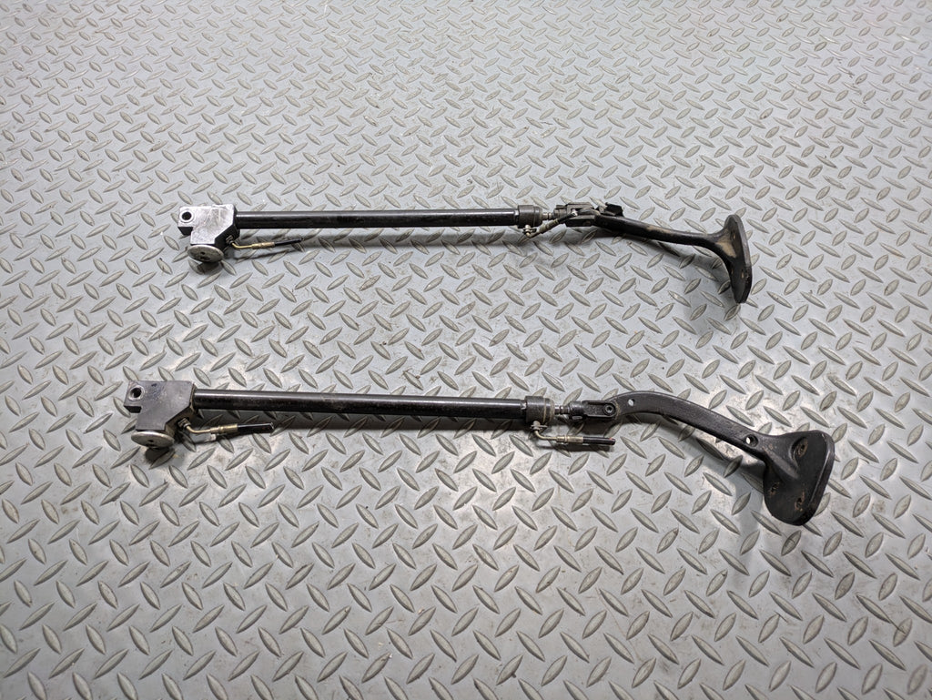 02 - 05 OEM MERCEDES BENZ CLK320 REAR LEFT AND RIGHT CASE COVER LIFT CYLINDER