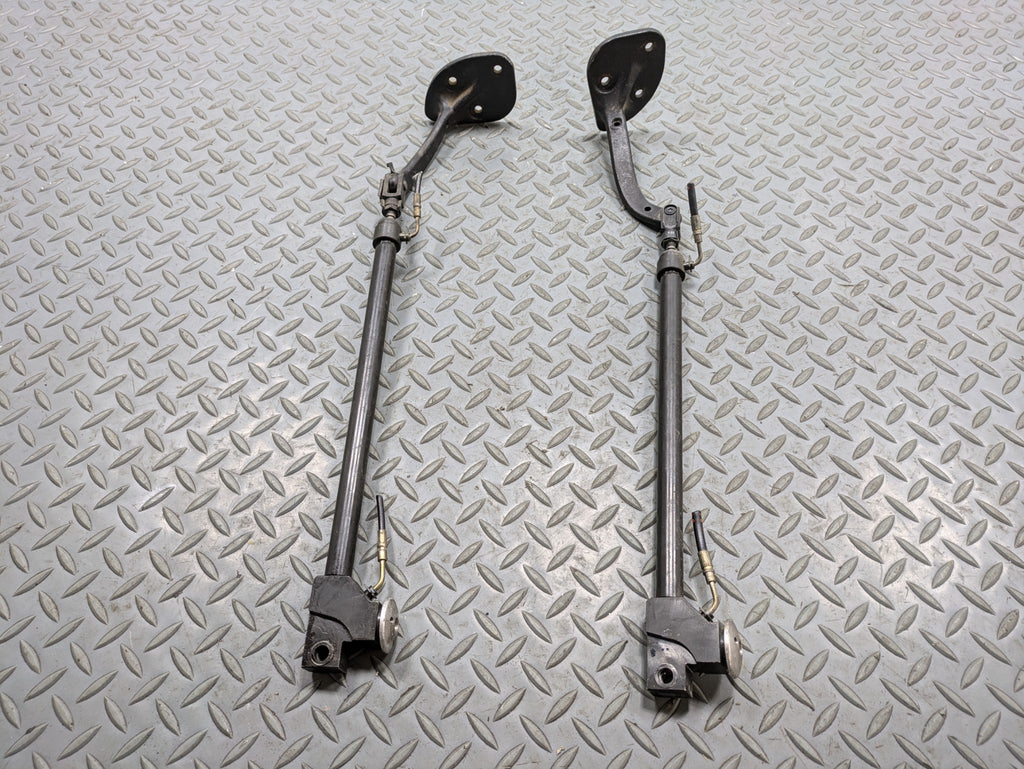 02 - 05 OEM MERCEDES BENZ CLK320 REAR LEFT AND RIGHT CASE COVER LIFT CYLINDER