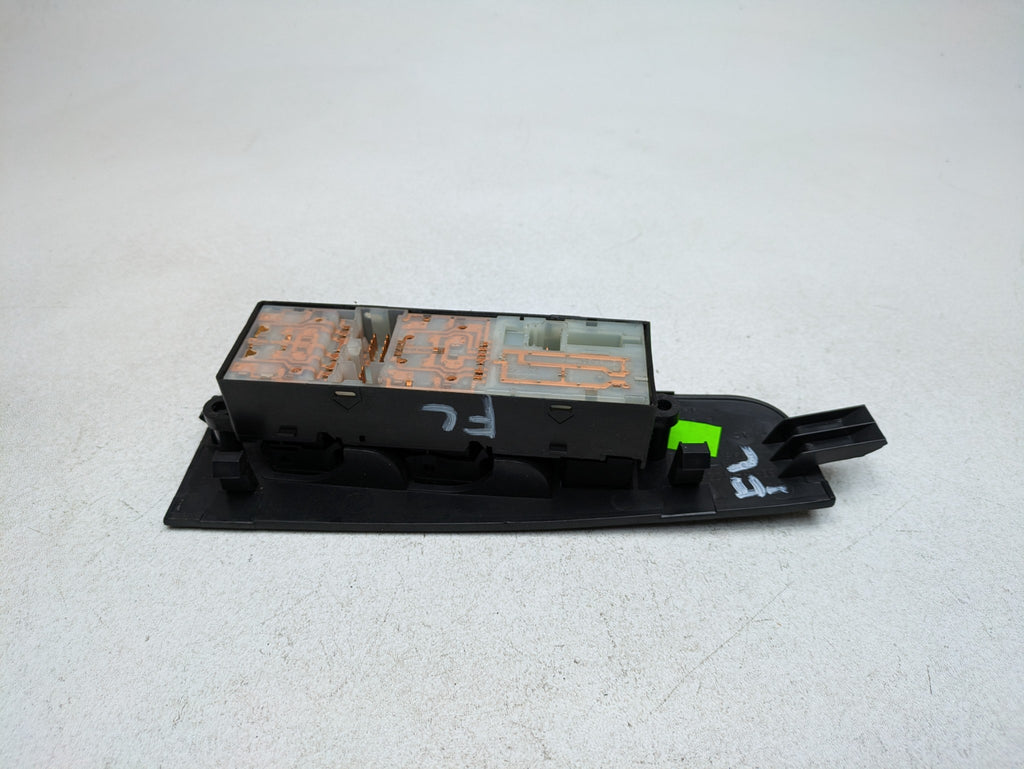 2004 - 2006 OEM NISSAN MAXIMA FRONT LEFT DRIVER SIDE DOOR CONTROL SWITCH PANEL