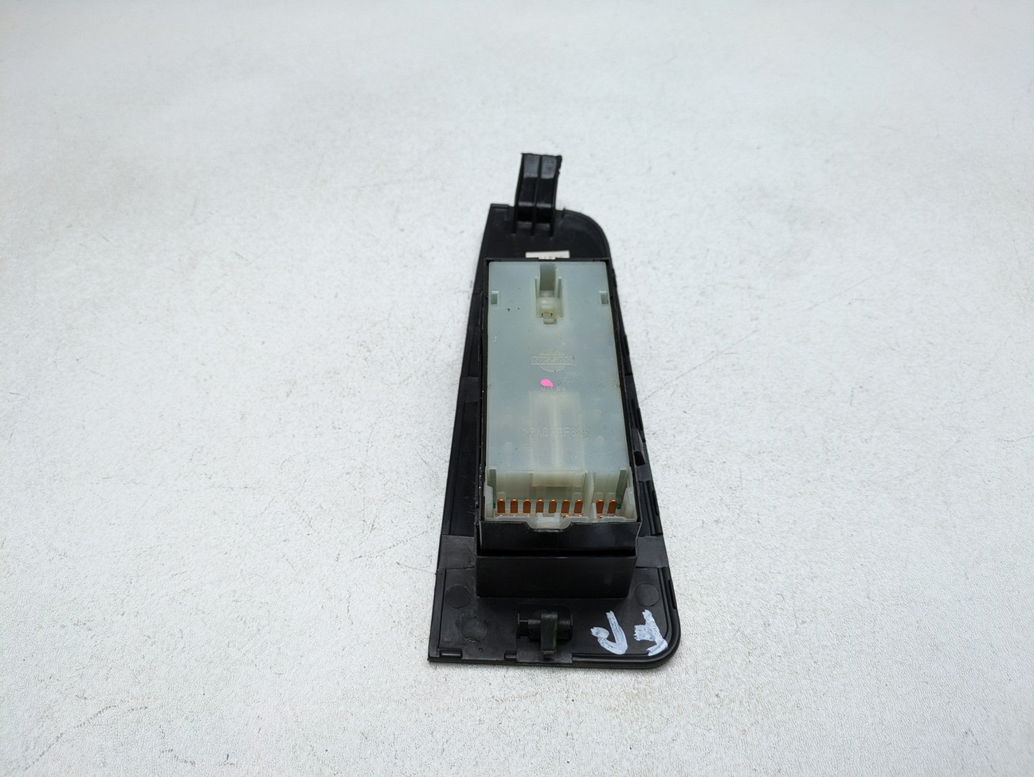 04 - 06 OEM NISSAN MAXIMA FRONT RIGHT PASSENGER SIDE DOOR CONTROL SWITCH PANEL