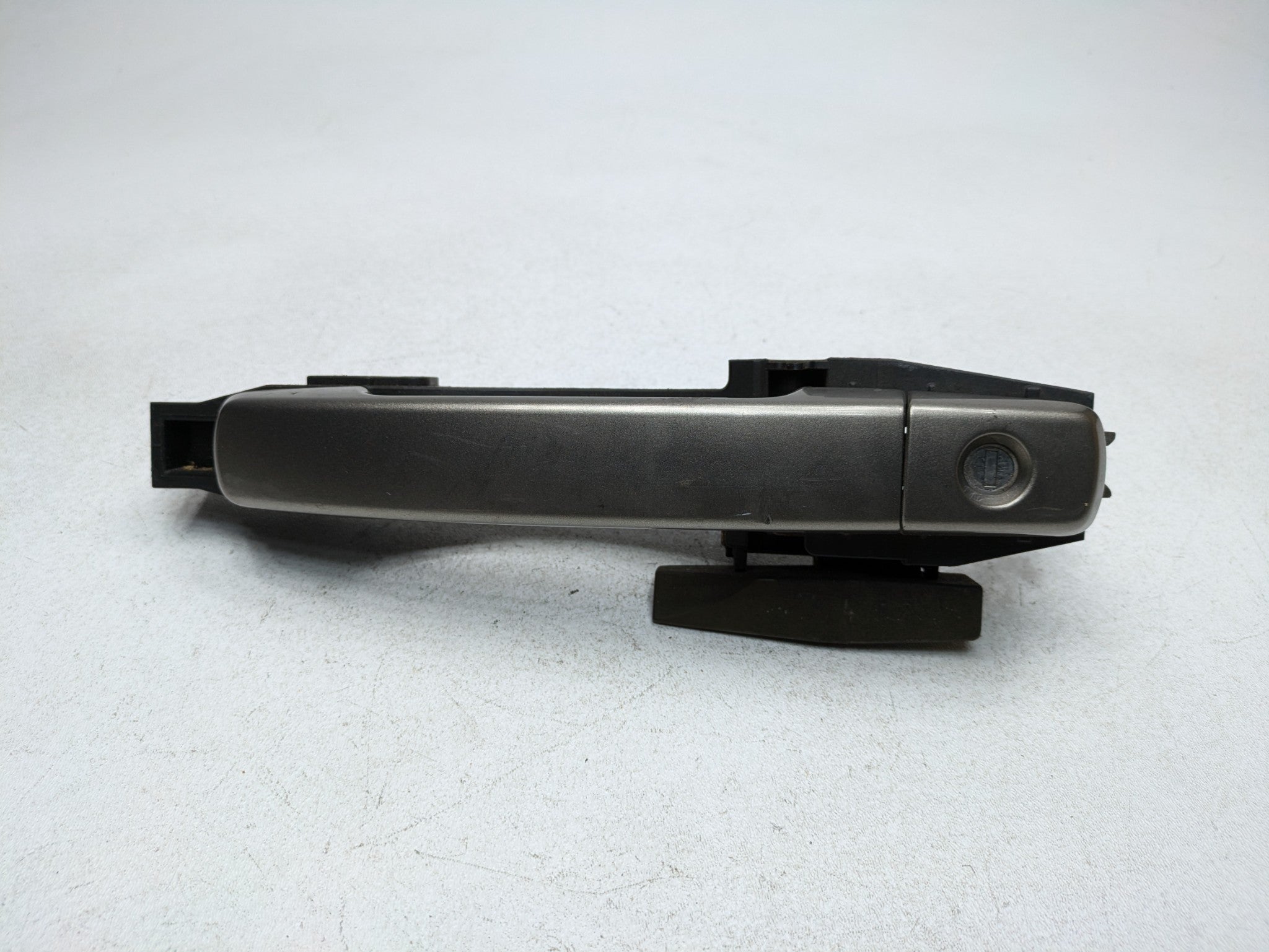 2004 - 2006 OEM NISSAN MAXIMA FRONT LEFT DRIVER SIDE EXTERIOR DOOR HANDLE