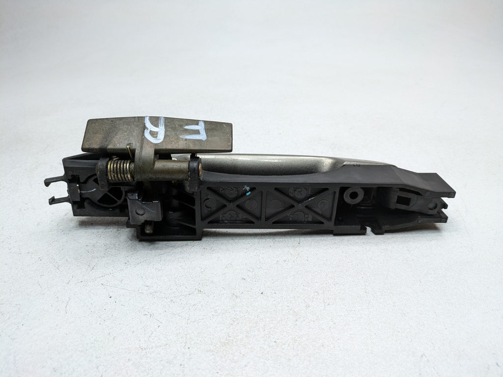 2004 - 2006 OEM NISSAN MAXIMA FRONT RIGHT PASSENGER SIDE EXTERIOR DOOR HANDLE