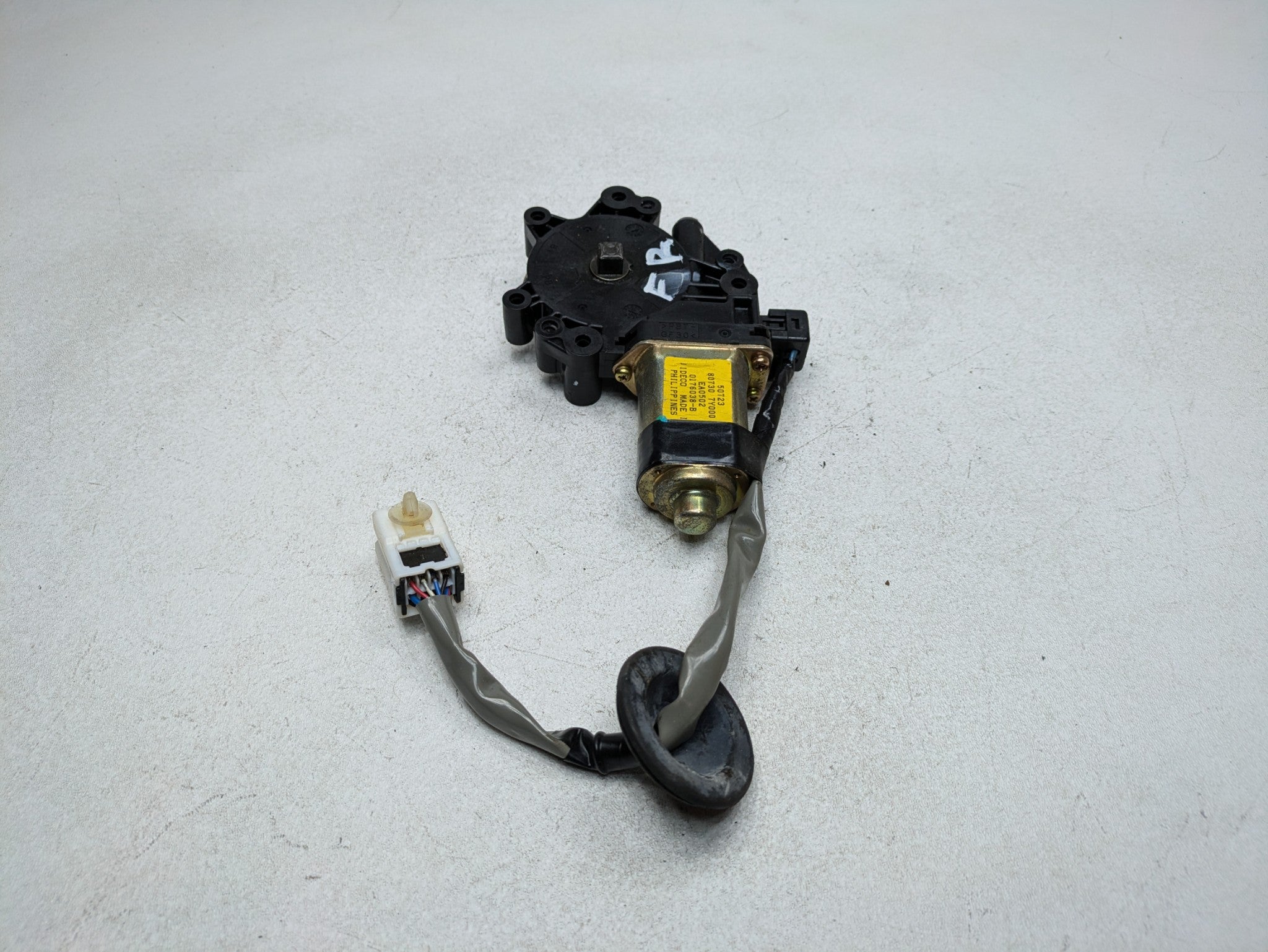 2004 - 2006 OEM NISSAN MAXIMA POWER WINDOW MOTOR FRONT RIGHT PASSENGER SIDE