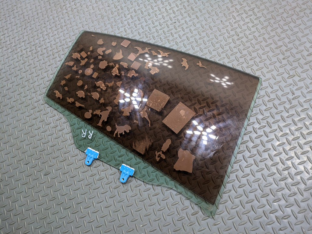 2004 - 2006 OEM NISSAN MAXIMA REAR RIGHT PASSENGER SIDE DOOR WINDOW GLASS