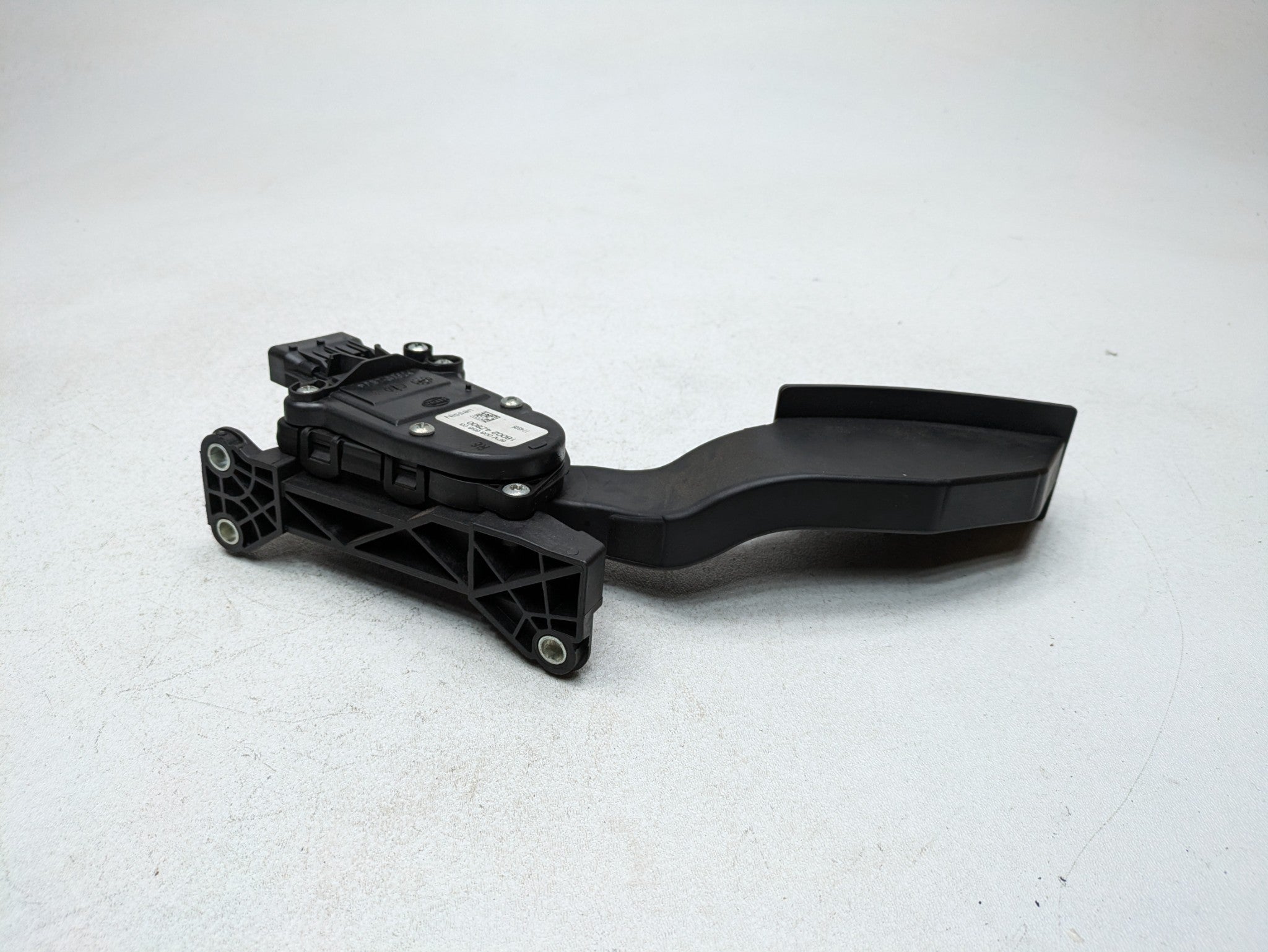 04 - 06 OEM NISSAN MAXIMA GAS THROTTLE ACCELERATOR PEDAL WITH SENSOR ASSEMBLY