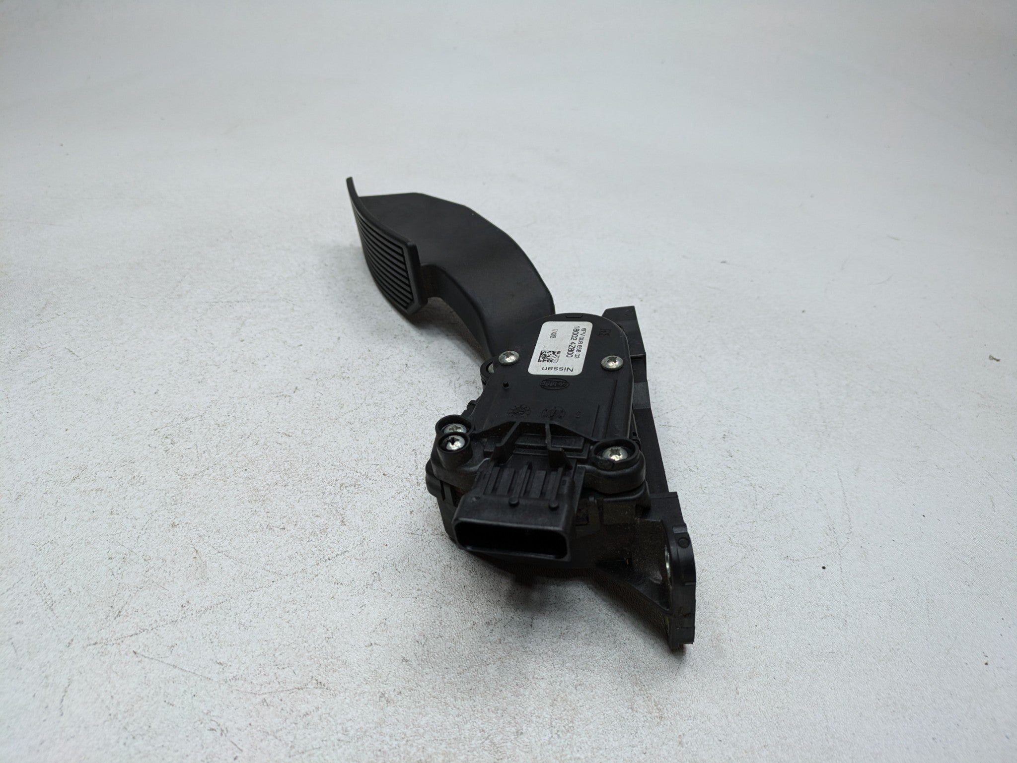 04 - 06 OEM NISSAN MAXIMA GAS THROTTLE ACCELERATOR PEDAL WITH SENSOR ASSEMBLY