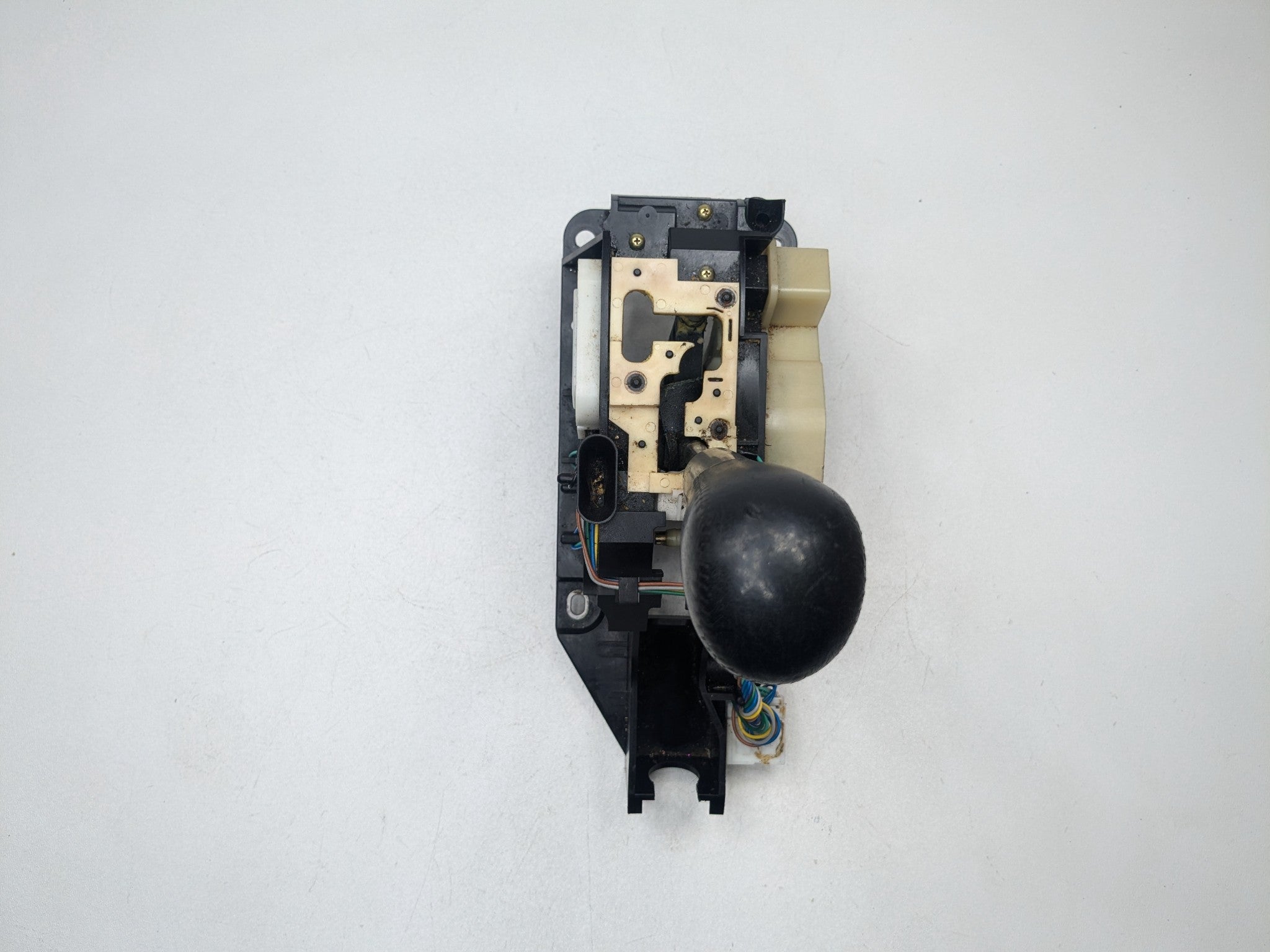 2004 - 2006 OEM NISSAN MAXIMA AUTOMATIC TRANSMISSION GEAR FLOOR SHIFTER LEVER