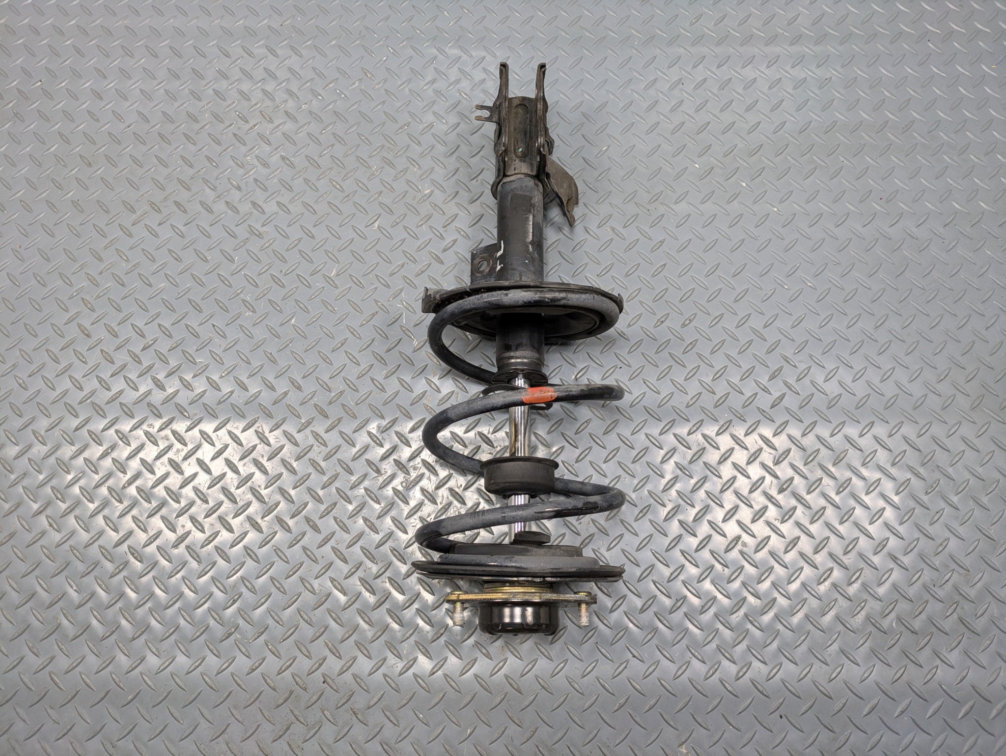 04 - 06 OEM NISSAN MAXIMA FRONT LEFT SIDE AIR SUSPENSION SHOCK STRUT ASSEMBLY