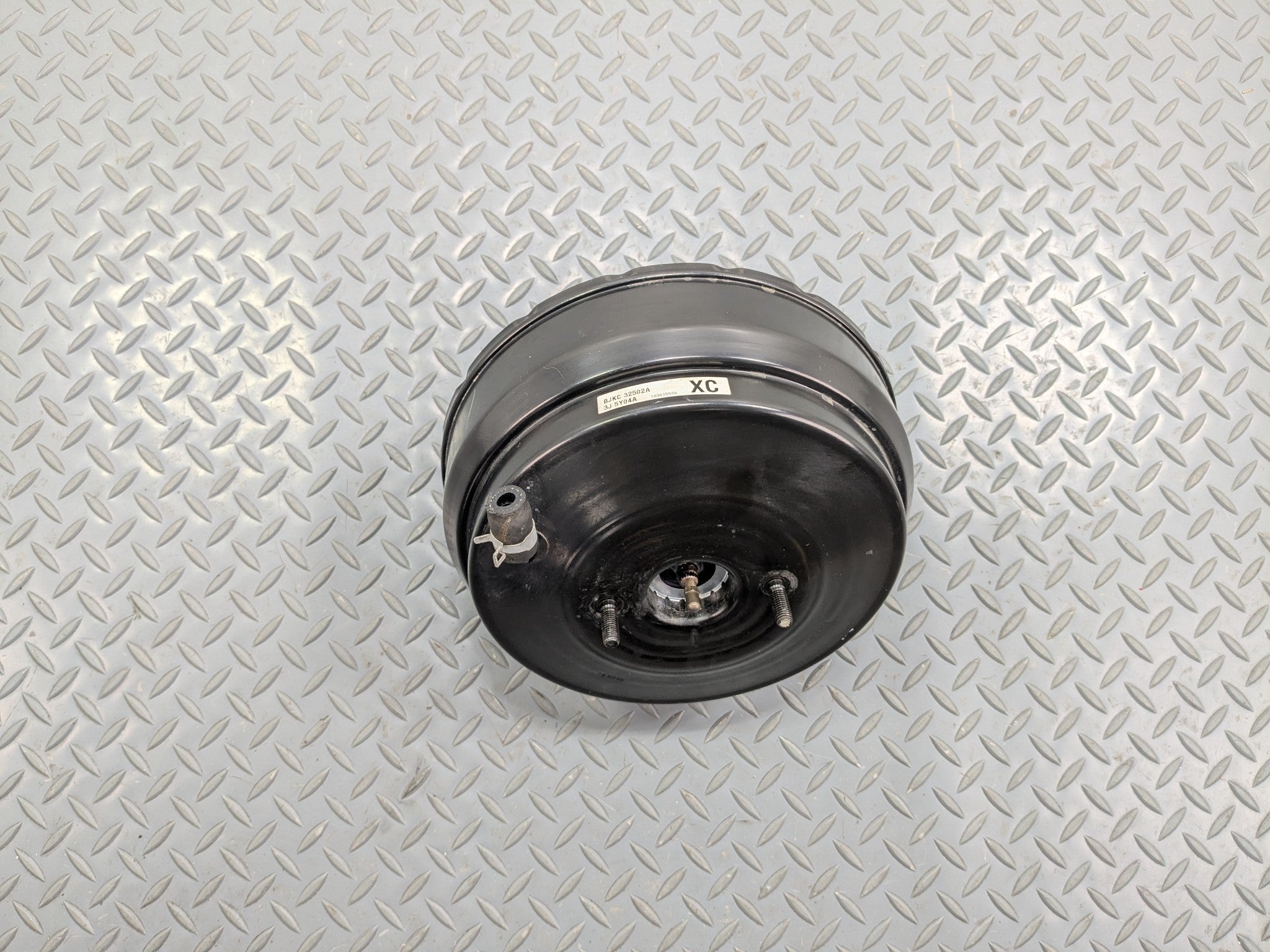 2004 - 2006 OEM NISSAN MAXIMA POWER BRAKE BOOSTER ASSEMBLY