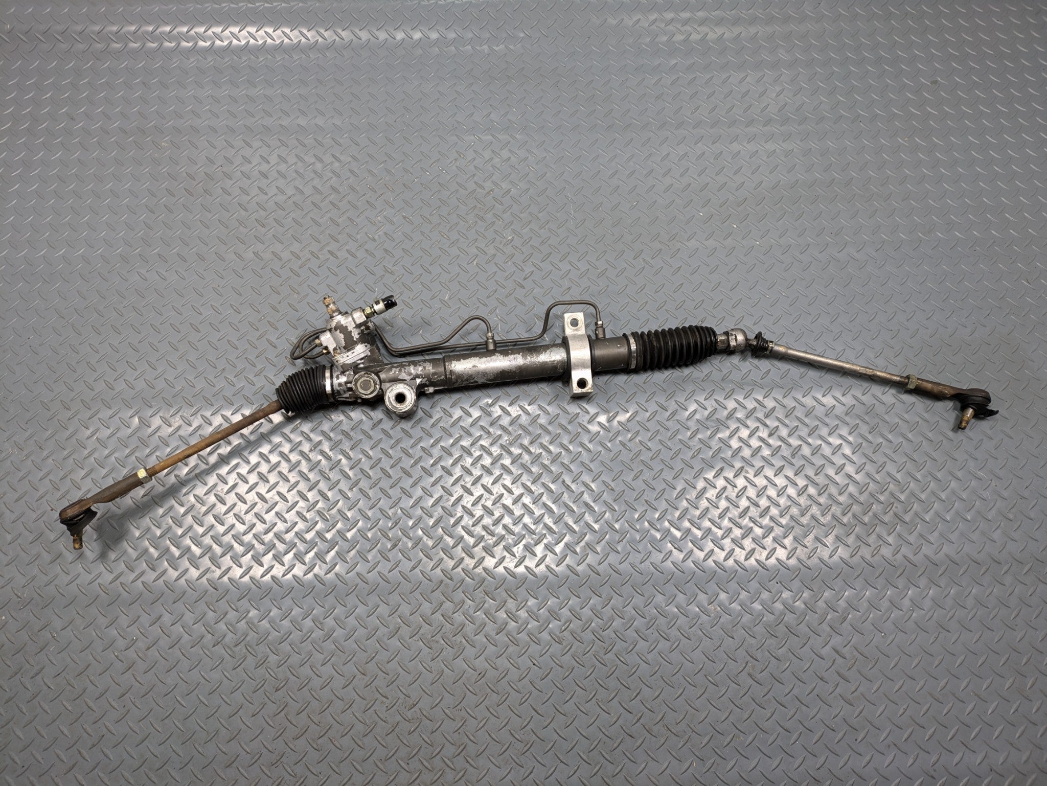 2004 - 2006 OEM NISSAN MAXIMA POWER STEERING GEAR RACK AND PINION ASSEMBLY