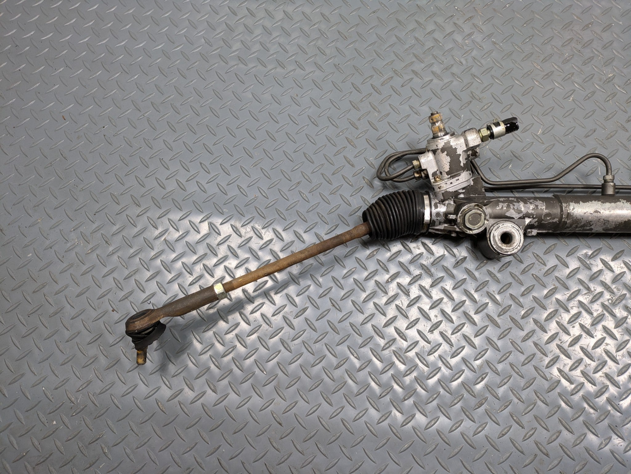 2004 - 2006 OEM NISSAN MAXIMA POWER STEERING GEAR RACK AND PINION ASSEMBLY