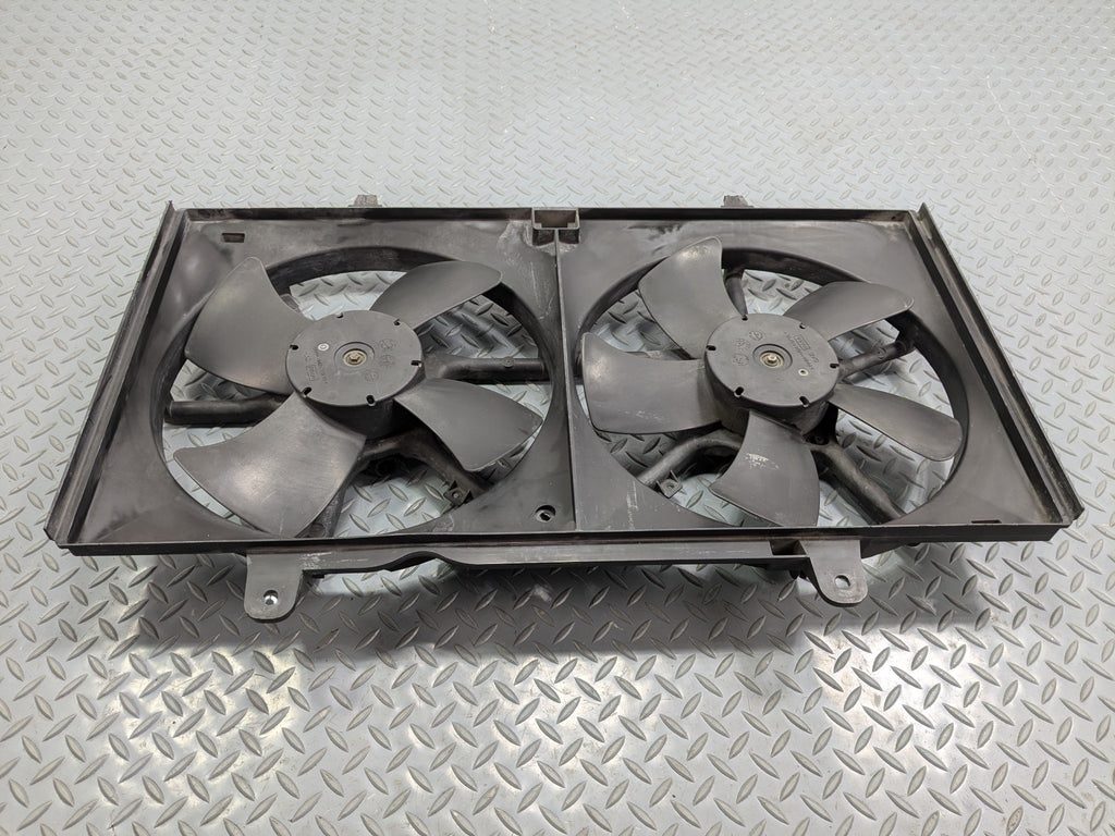04 - 06 OEM NISSAN MAXIMA DUAL RADIATOR ELECTRIC COOLING FAN WITH SHROUD PANEL